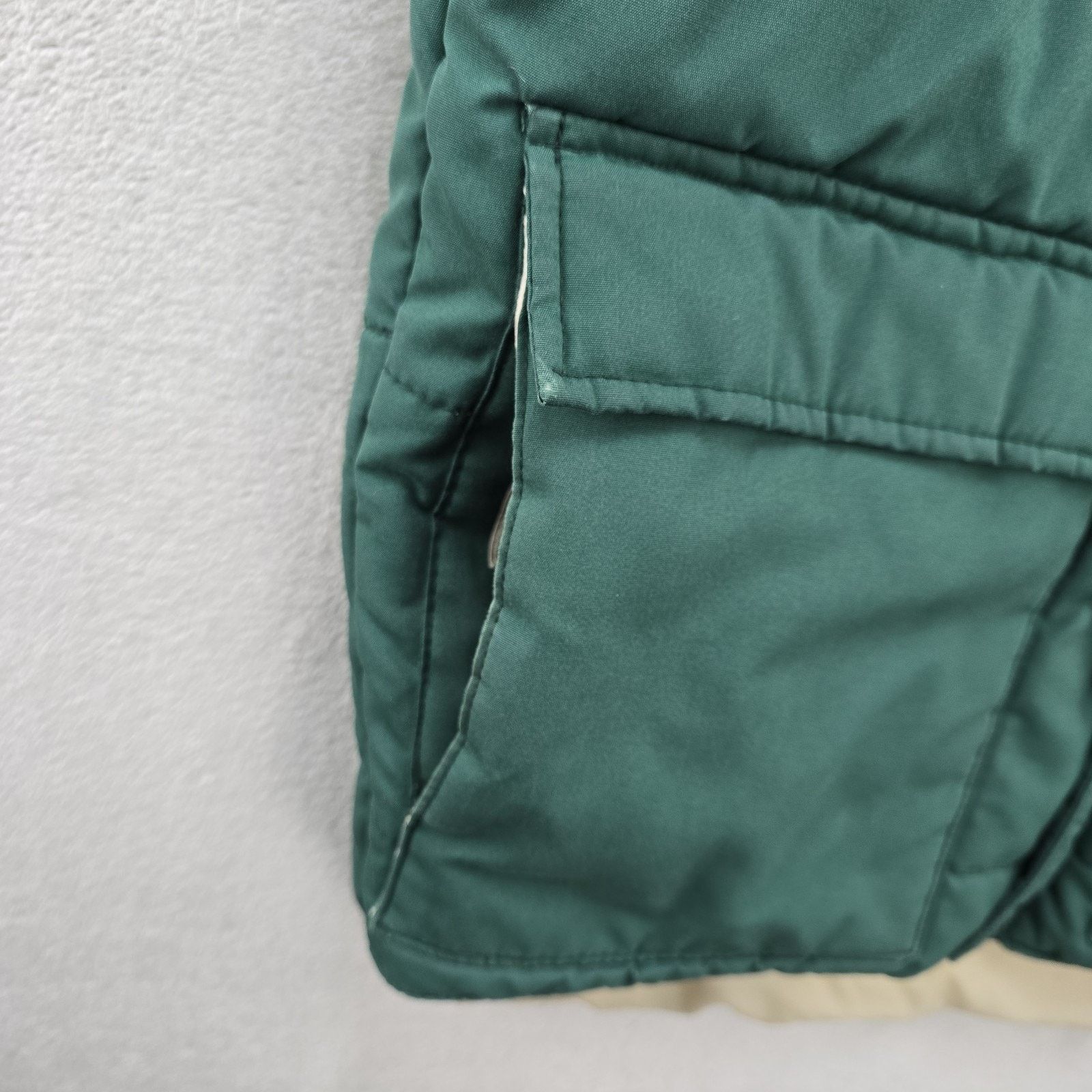 Lacoste Vintage Lacoste Puffer Vest Mens Medium Green 90s Revirsible Size US M / EU 48-50 / 2 - 5 Thumbnail