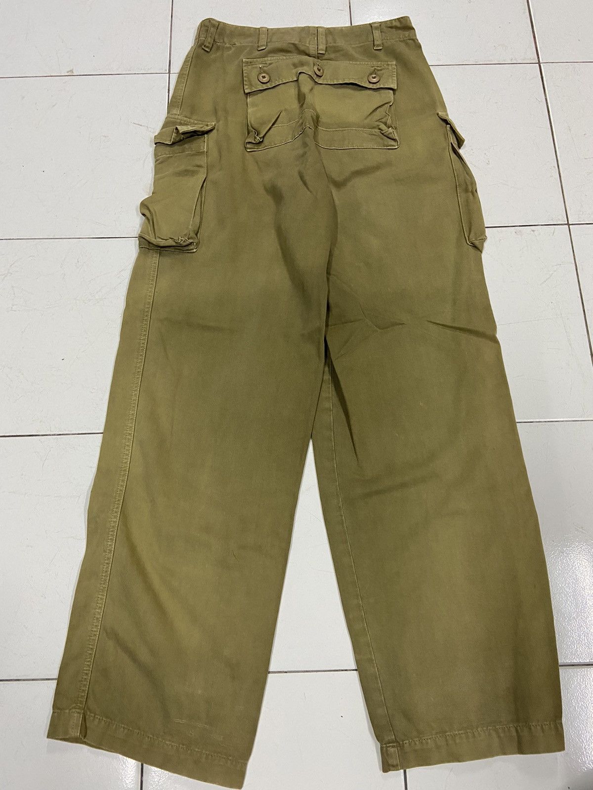 Vintage VINTAGE ARMY MONKEY POCKET CARGO PANTS Size US 28 / EU 44 - 1 Thumbnail