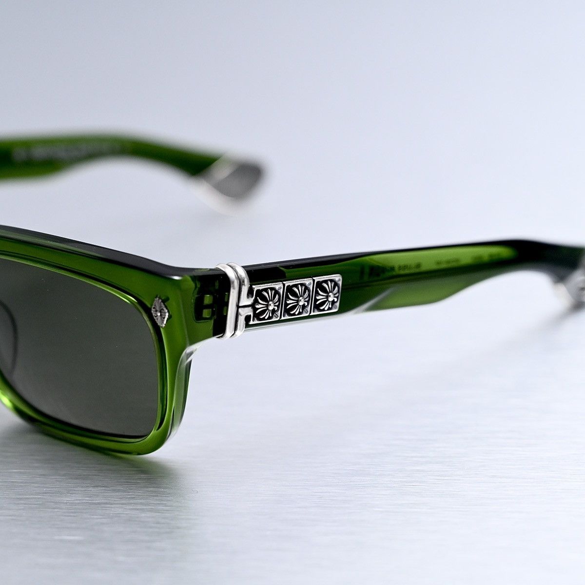 Chrome Hearts CHROME HEARTS SLUSS BUSSIN II DARK OLIVE SUNGLASSES Size ONE SIZE - 3 Thumbnail