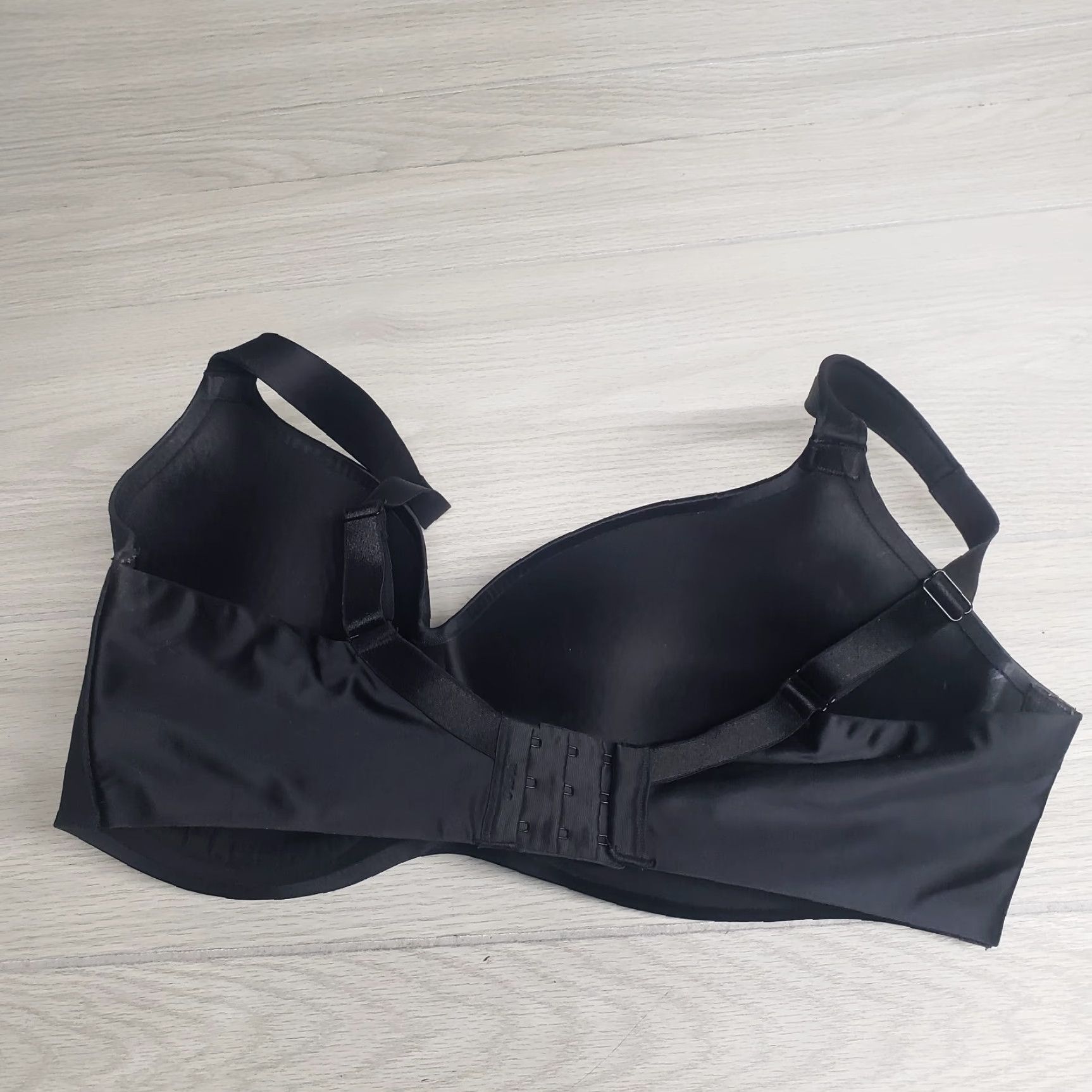 Vintage Soma Bra 38DD Black Wireless Enhancing Shape Comfortable Size ONE SIZE - 2 Thumbnail