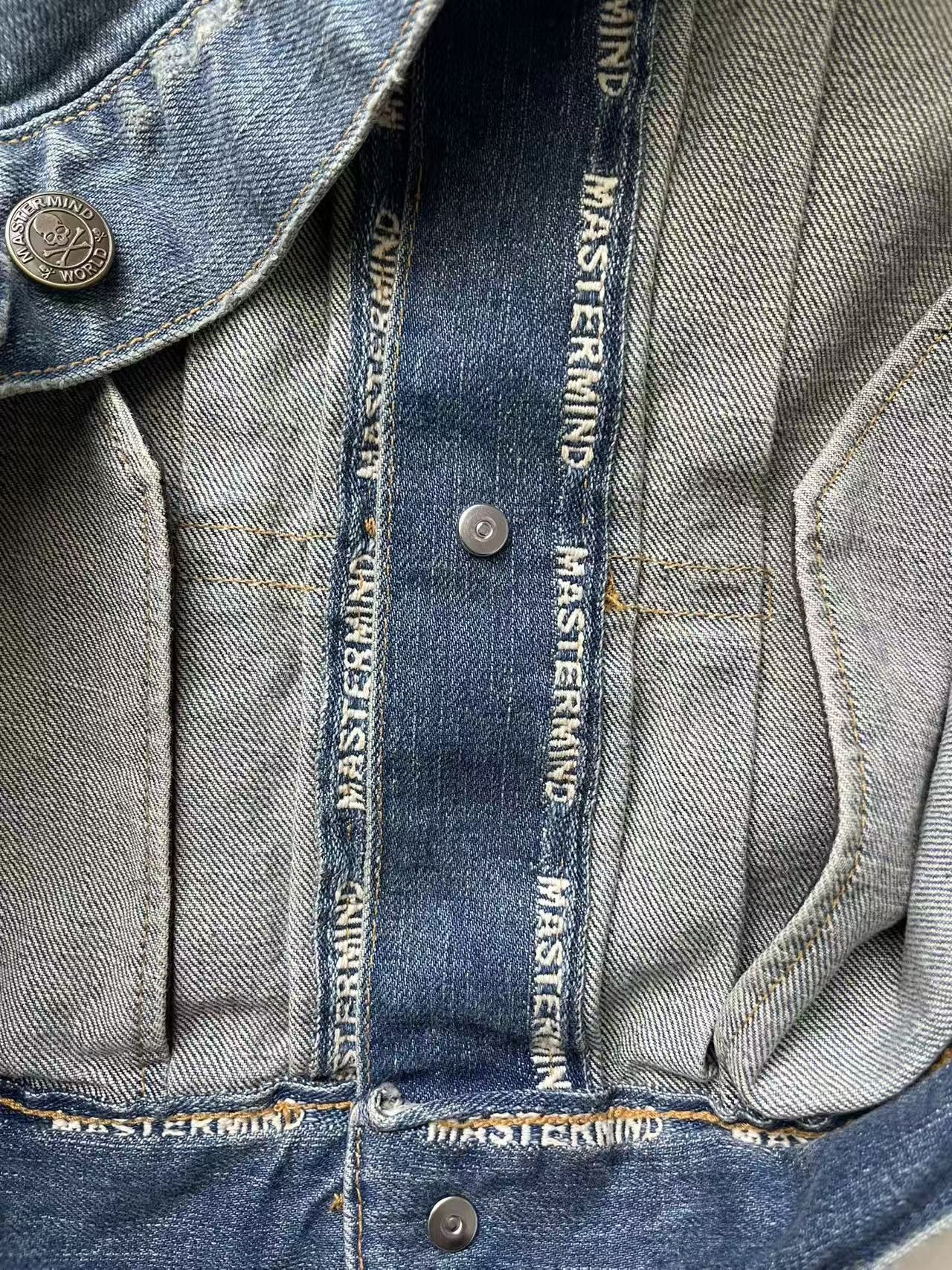 Mastermind Japan Mastermind Japan Skull Logo Denim Jacket Size US L / EU 52-54 / 3 - 12 Thumbnail