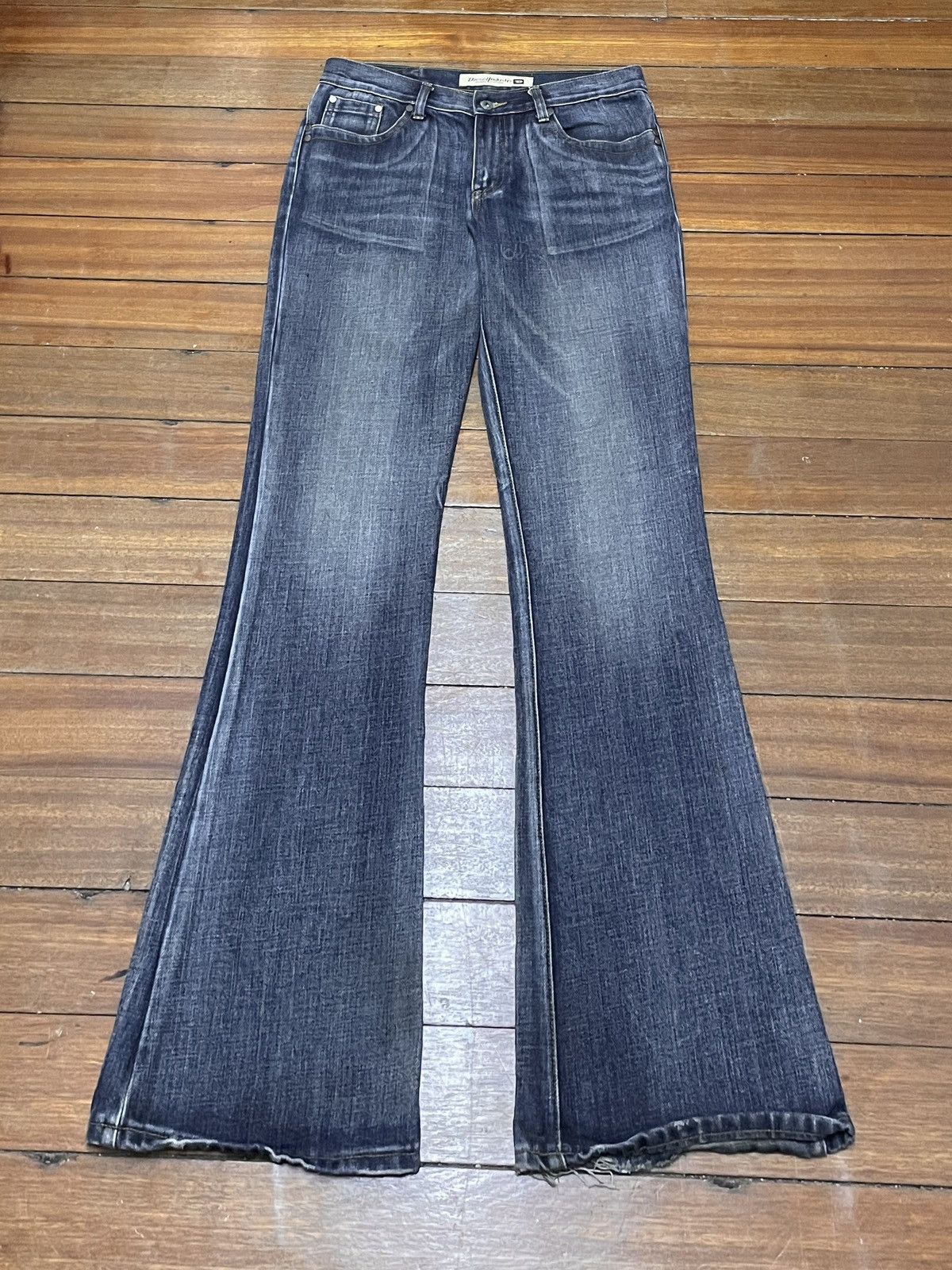 Diesel × Vintage Very Rare Vintage Brand Diesel Flared Jeans 1990s Size US 31 - 1 Thumbnail
