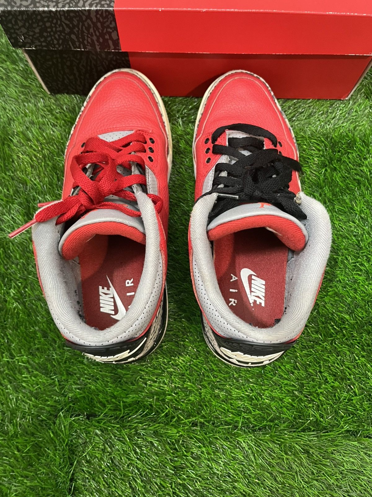 Jordan Brand Jordan 3 Fire Red SE Unite Size US 9 / EU 42 - 7 Thumbnail