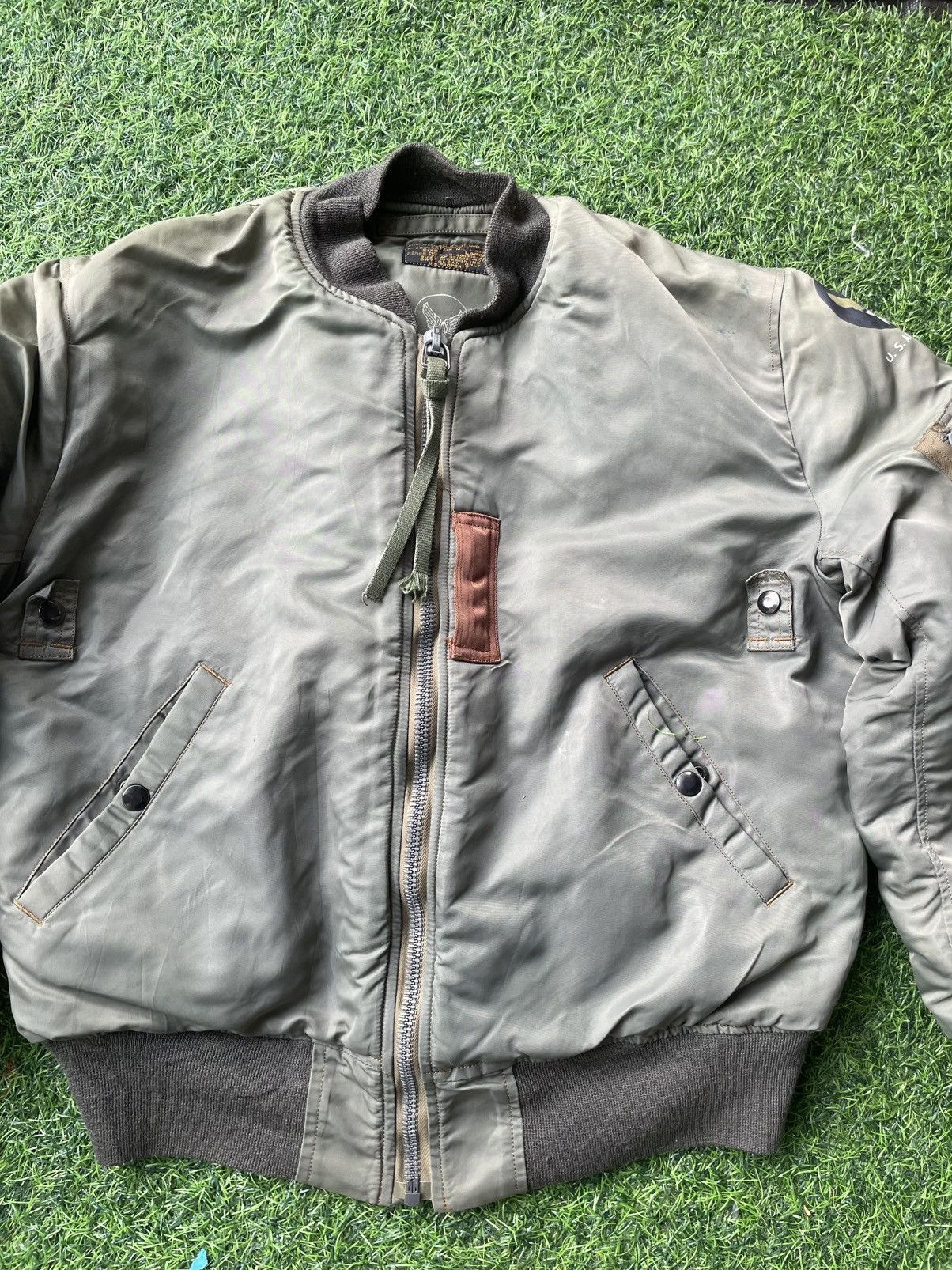 Buzz Rickson's BUZZ RICKSON’S MA-1 Bomber Flight Jacket Khaki /Olive-TOYO Size US L / EU 52-54 / 3 - 4 Thumbnail
