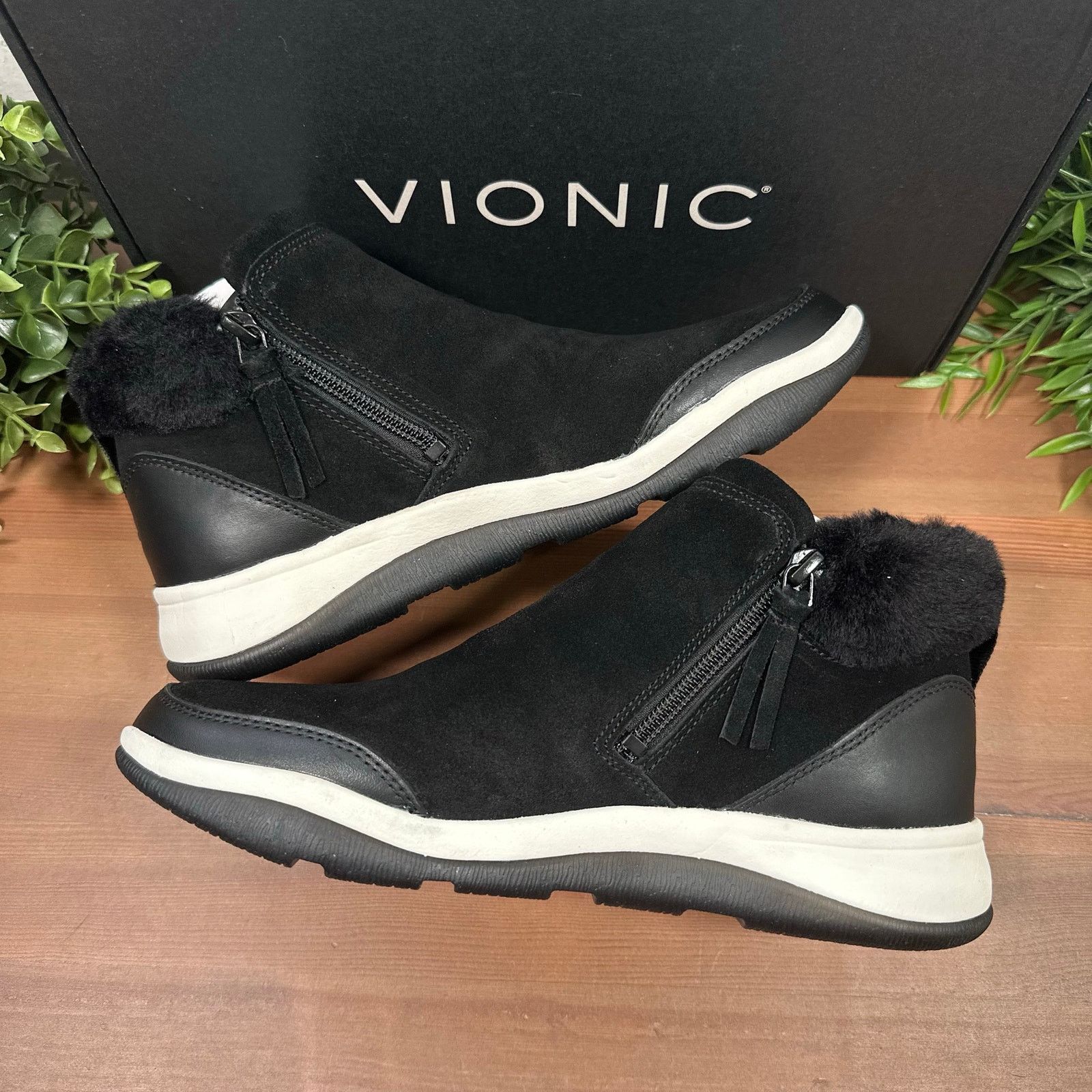 Vionic Vionic Norwood Water-Repellent Suede Boots Black Size 7.5 Size US 7.5 / IT 37.5 - 5 Thumbnail