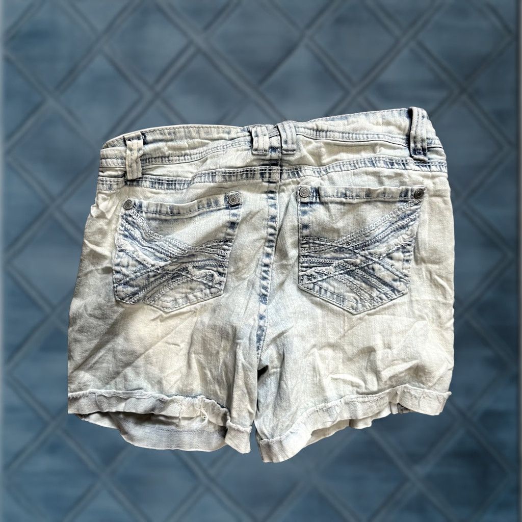 Vintage Wallflower Womens Denim Jean Shorts Sassy High Rise Cuffed Acid Blue 9 Regular Inseam 3in Size 30" / US 8 / IT 44 - 1 Thumbnail