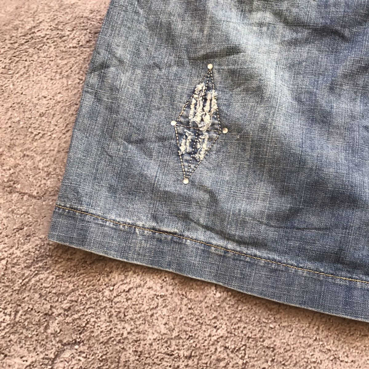 Vintage Vintage Y2K Distressed Midi Skirt Streetwear Skate Baggy 29 Size 29" - 3 Thumbnail