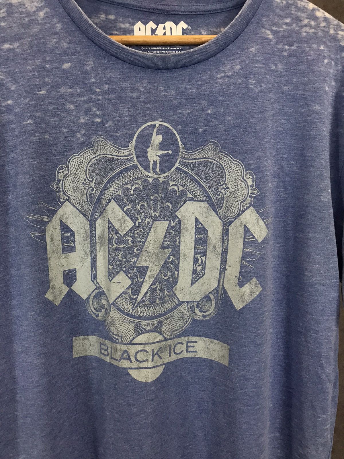 Band Tees AC/DC black ice rock band tee Size US XL / EU 56 / 4 - 3 Thumbnail