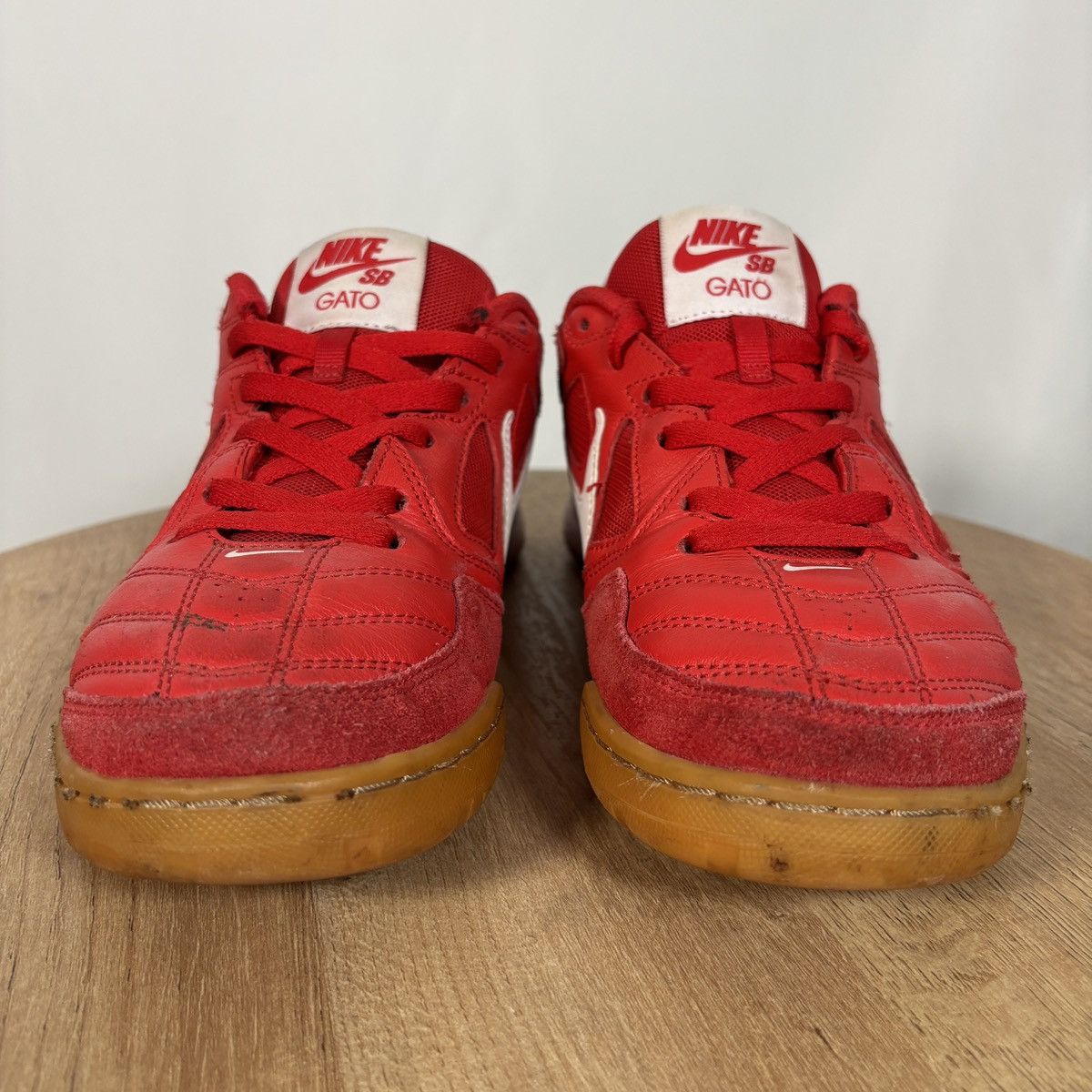 Nike SB Nike SB Gato University Red Used 10M Size US 10 / EU 43 - 2 Thumbnail