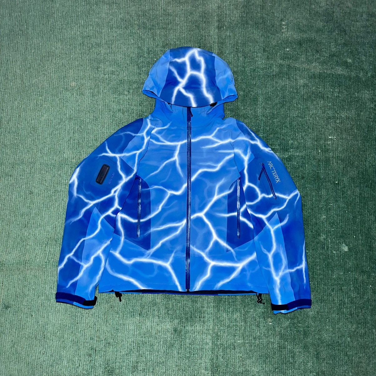 Arc'teryx 🥶Arc’teryx x BreakingDad420 Stingray goretex custom jacket Size US M / EU 48-50 / 2 - 1 Thumbnail