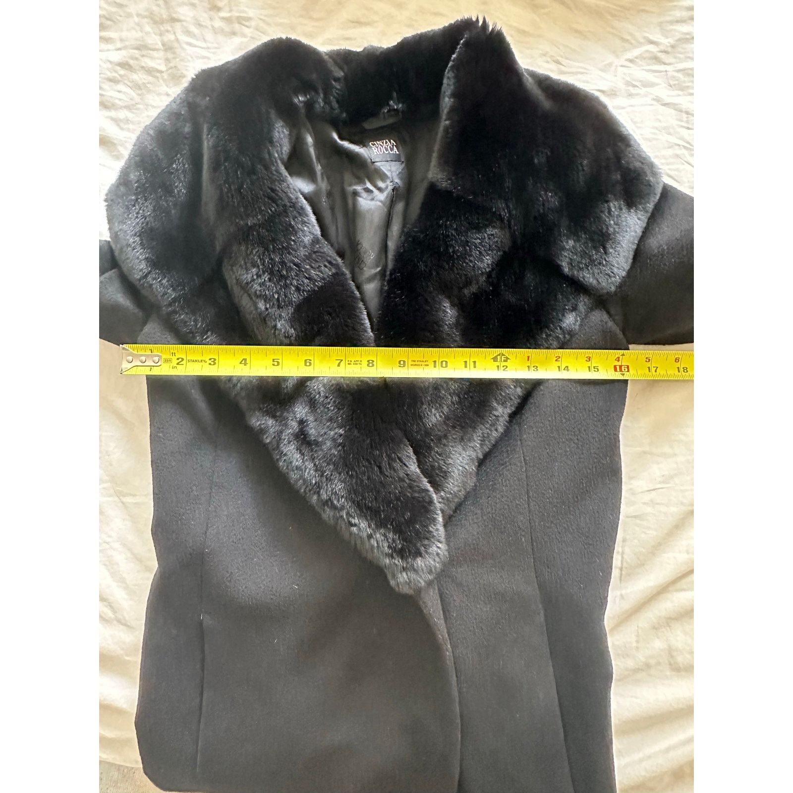 Cinzia Rocca Cinzia Rocca long black fur coat - Size 2 - MINT Size US S / EU 44-46 / 1 - 4 Thumbnail