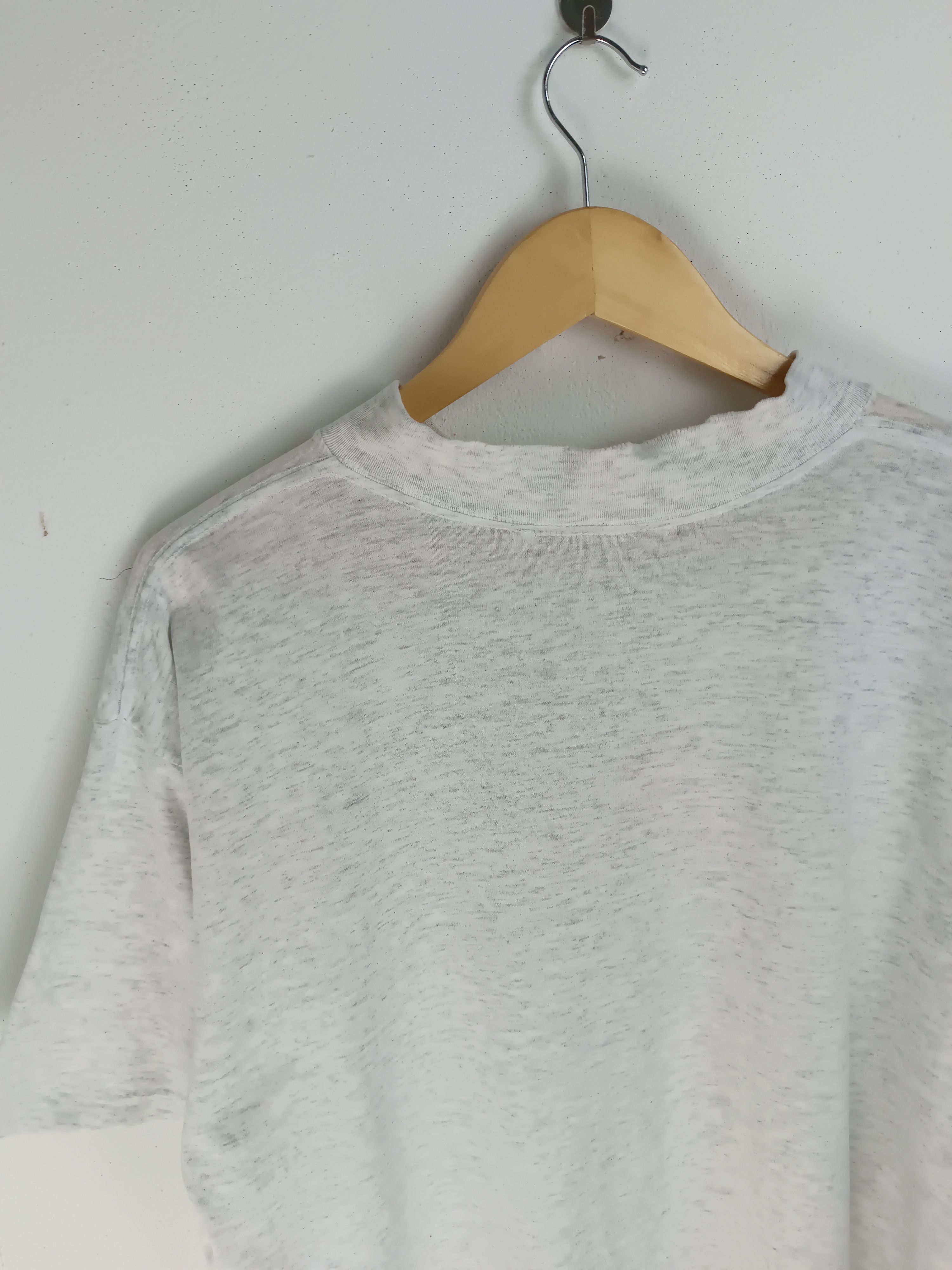 Mickey Mouse VINTAGE 90'S MICKEY MOUSE EMBROIDERED LOGO TEE Size US XL / EU 56 / 4 - 11 Thumbnail