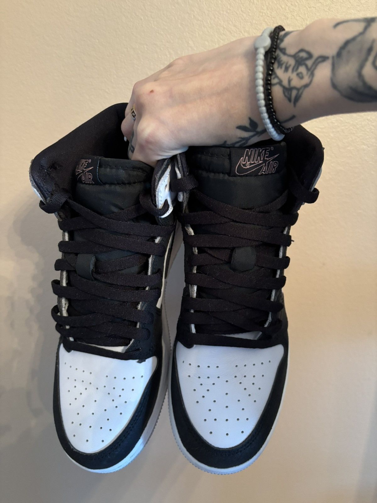 Jordan Brand Air Jordan 1 Retro High OG GS ‘Stage Haze' Size US 6.5 / EU 39-40 - 3 Thumbnail