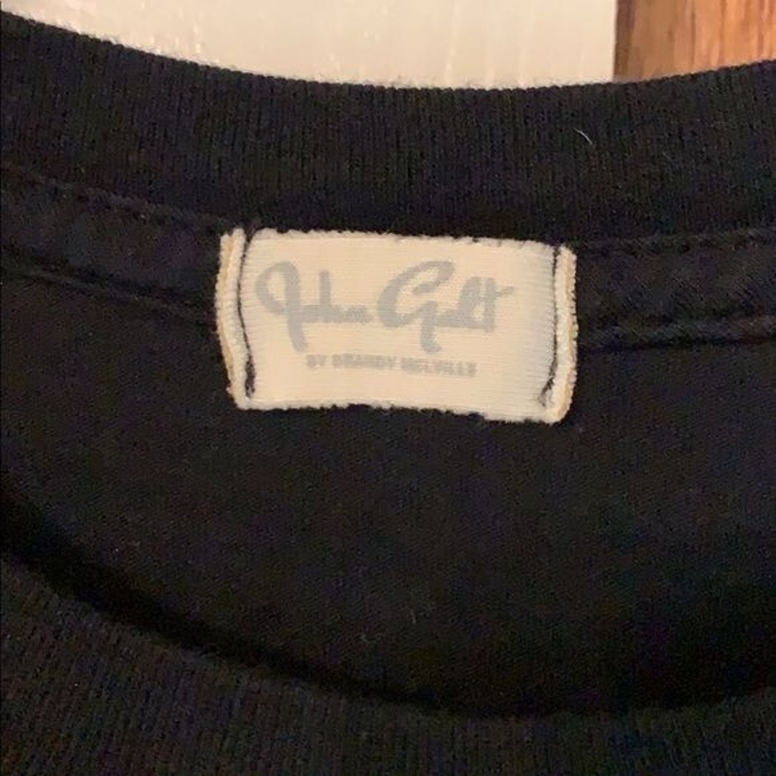 Brandy Melville Rare John Galt for Brandy Melville shirt Size M / US 6-8 / IT 42-44 - 2 Thumbnail