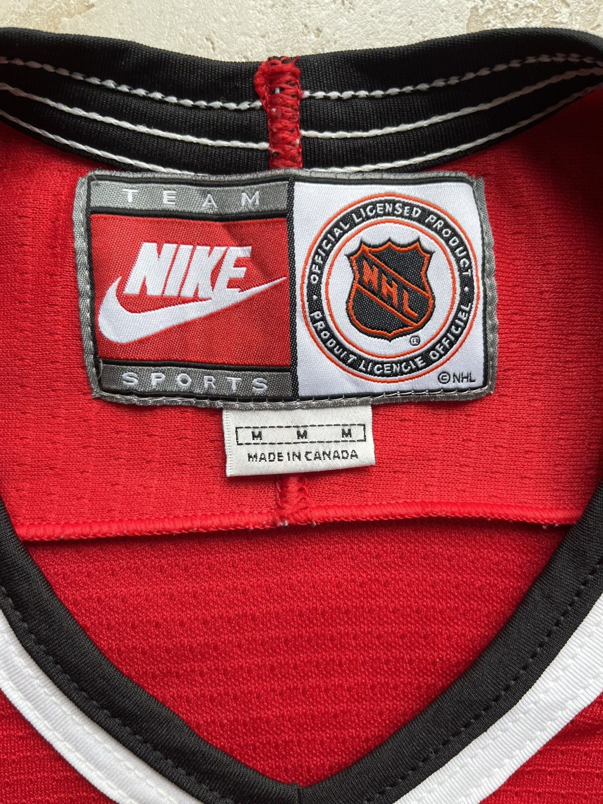 NHL × Nike VINTAGE NIKE X NHL CHICAGO BLACKHAWKS ICE HOCKEY JERSEY Size US M / EU 48-50 / 2 - 3 Thumbnail