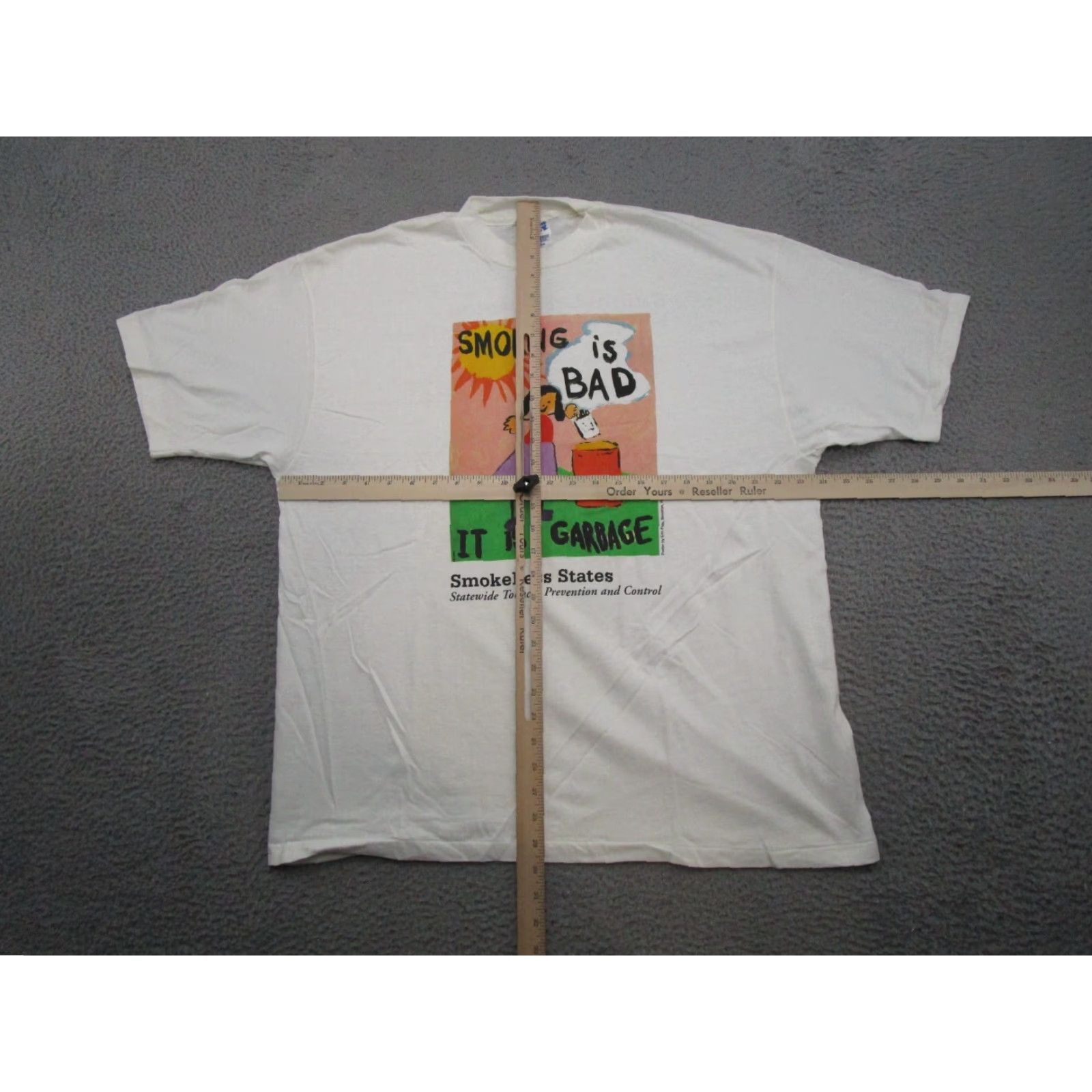 Hanes VINTAGE Smoking is Bad it is Garbage Single Stitch Shirt XL White Hanes T-Shirt Mens 90s Garbage Anti Smoking Size US XL / EU 56 / 4 - 4 Thumbnail