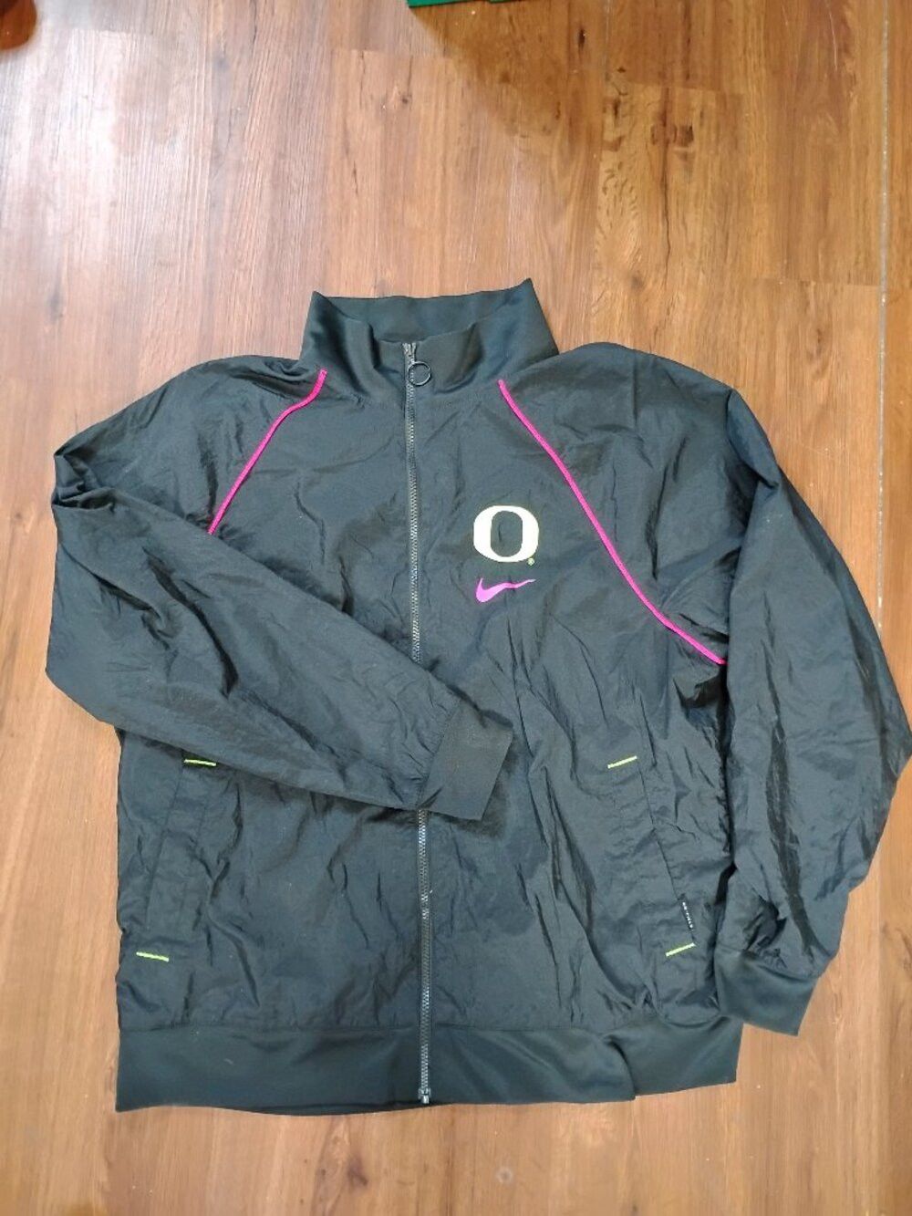 Nike Nike Oregon Ducks 2022 Cancer Awareness Neon Track Jacket Size US XXL / EU 58 / 5 - 2 Thumbnail
