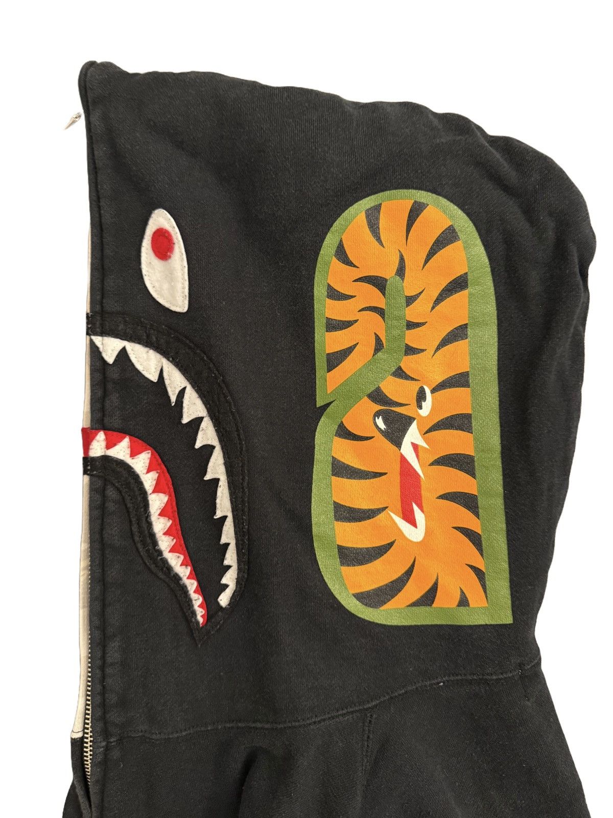 Bape 2021 BAPE shark zip up hoodie size L Size US L / EU 52-54 / 3 - 3 Thumbnail
