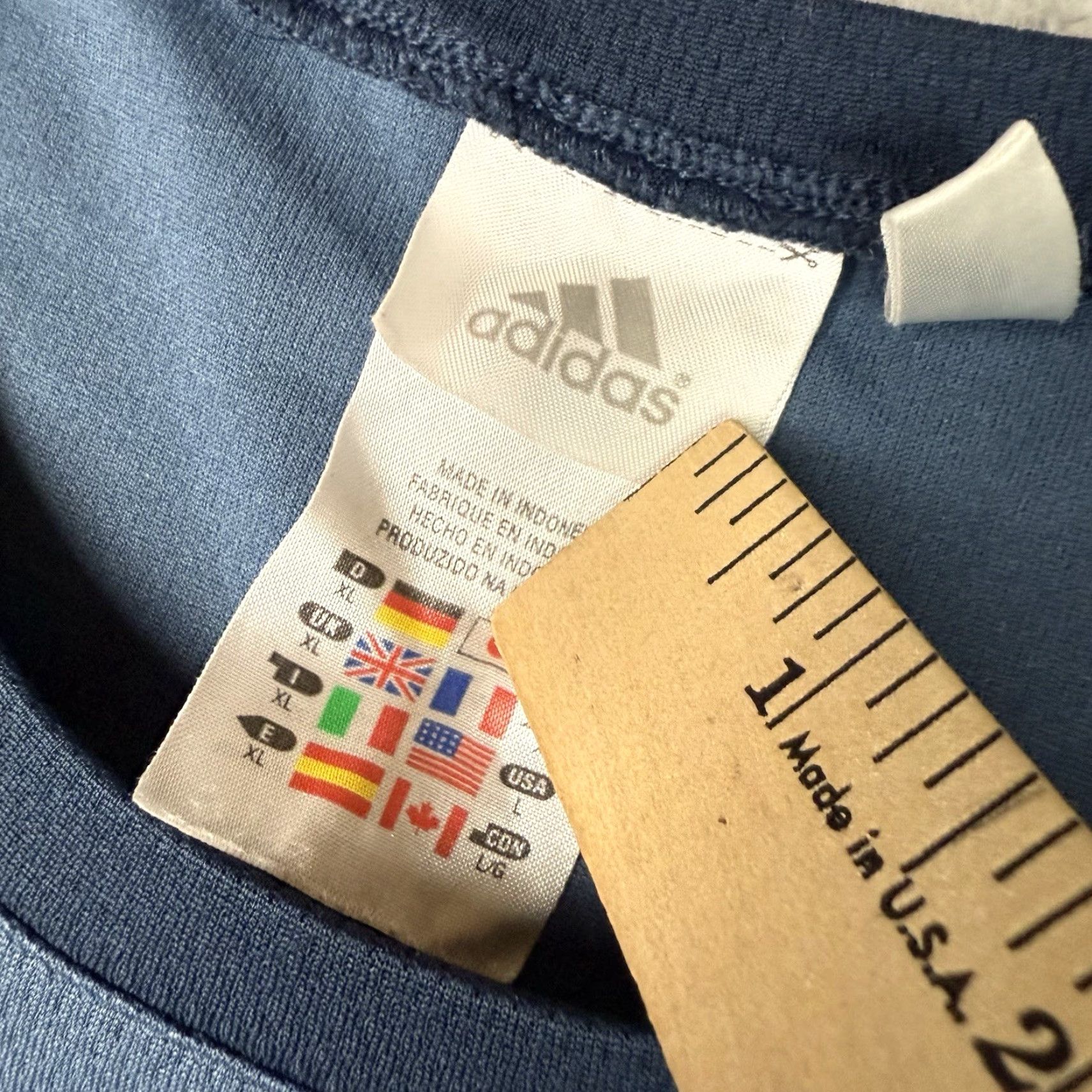 Adidas VINTAGE adidas T Shirt Adult L Blue Climacool Reflective Athletic Mens Size US L / EU 52-54 / 3 - 7 Thumbnail