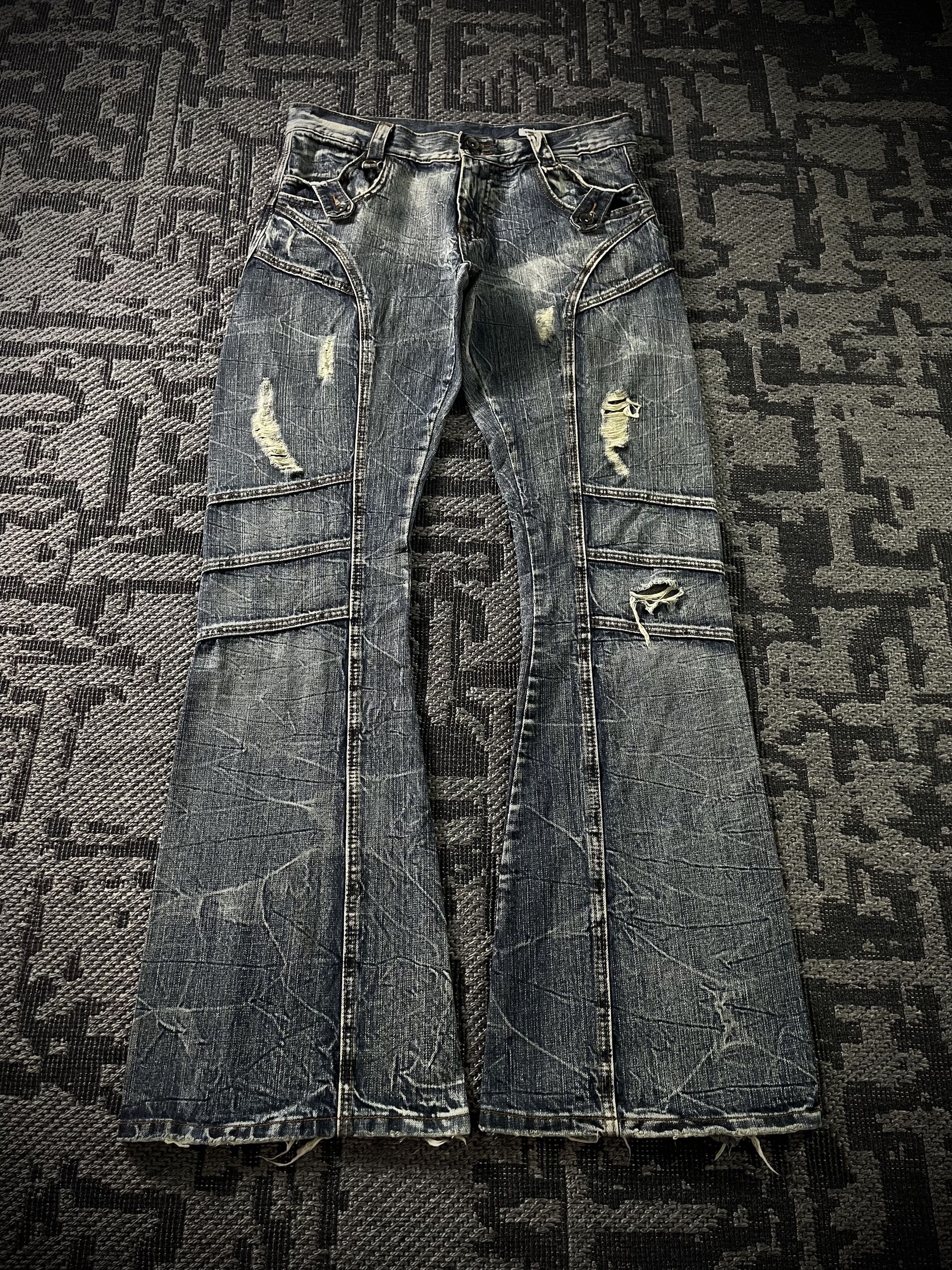 semanticdesign Semantic Design Multi Panel Crinkle Distressed Flared Jeans Size US 33 - 1 Thumbnail