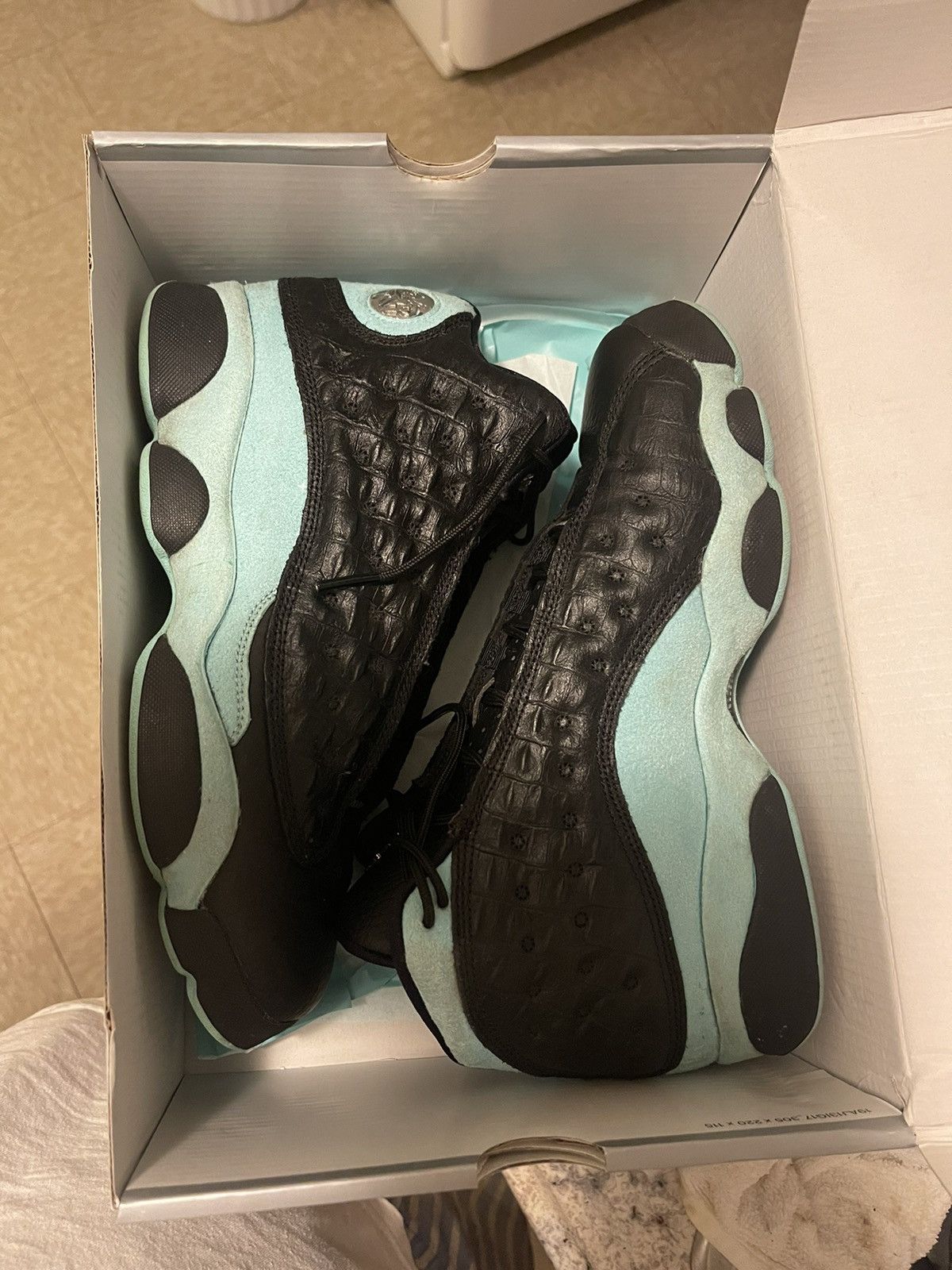 Jordan Brand Jordan island block 13s Size US 7 / EU 40 - 7 Thumbnail