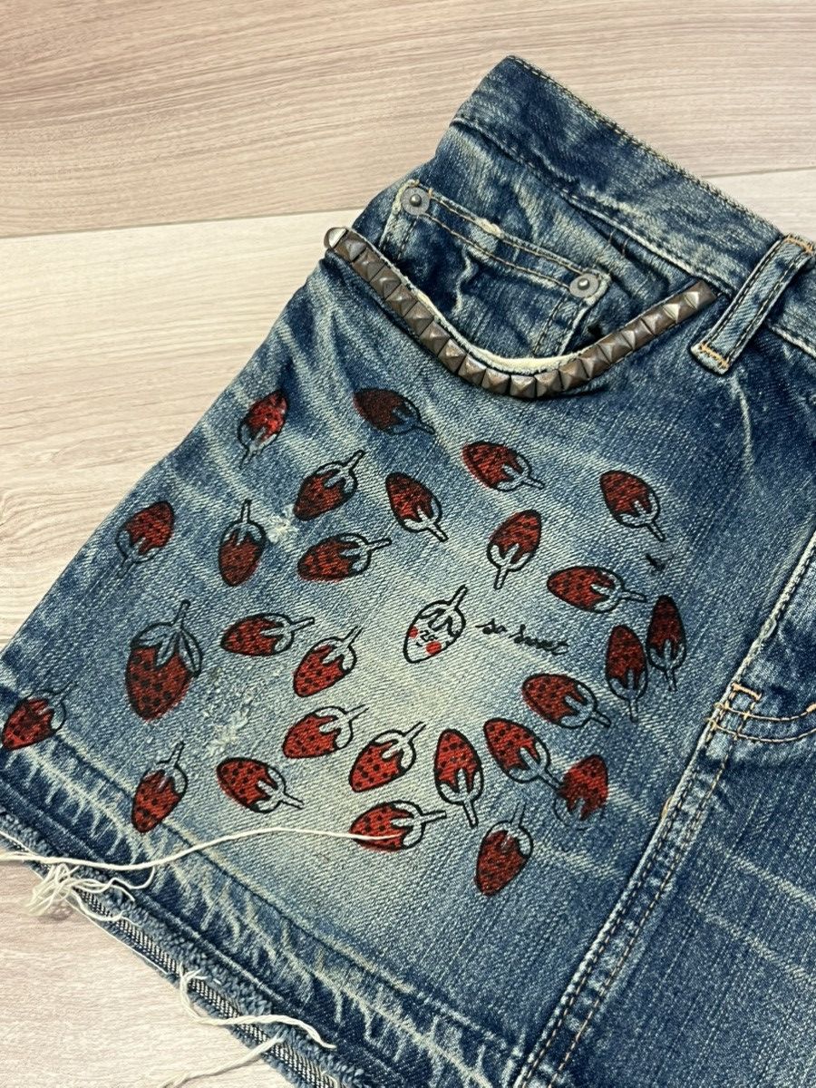 Hysteric Glamour Andy warhol by hysteric glamour strawberry denim skirt Size 24" / US 00 / IT 34 - 3 Thumbnail