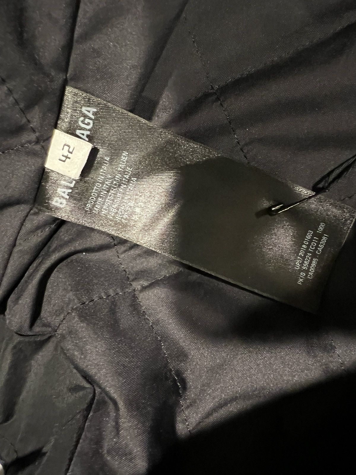 Balenciaga Balenciaga 2 in 1 parka. 44/S. $3000 Size US S / EU 44-46 / 1 - 10 Thumbnail