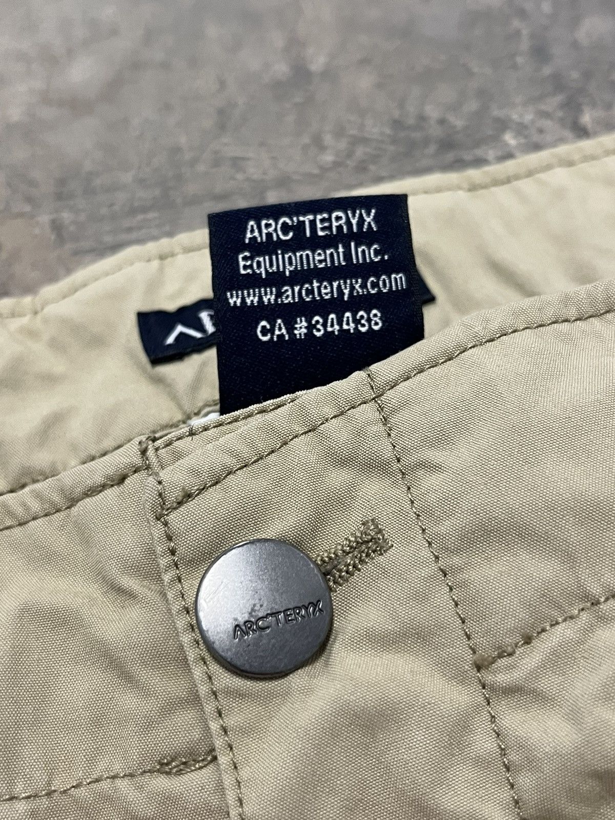 Arc'teryx Arcteryx utility gorpcore outdoor cream pants Size US 32 / EU 48 - 10 Thumbnail