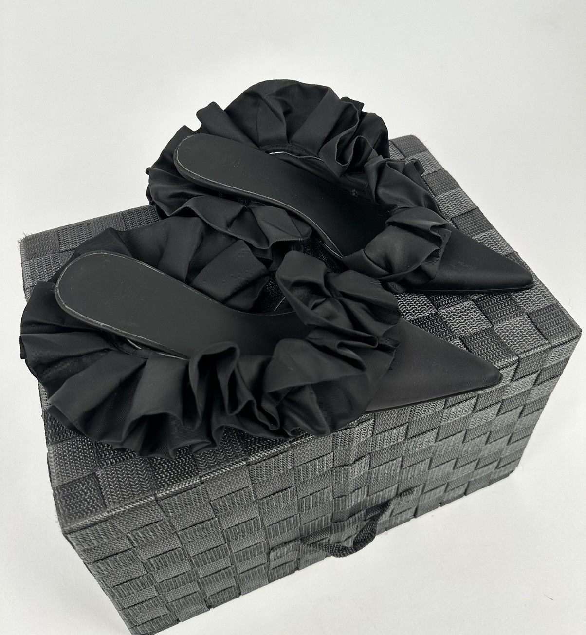 Maison Margiela MM6 Ruffles Satin Black Sandals