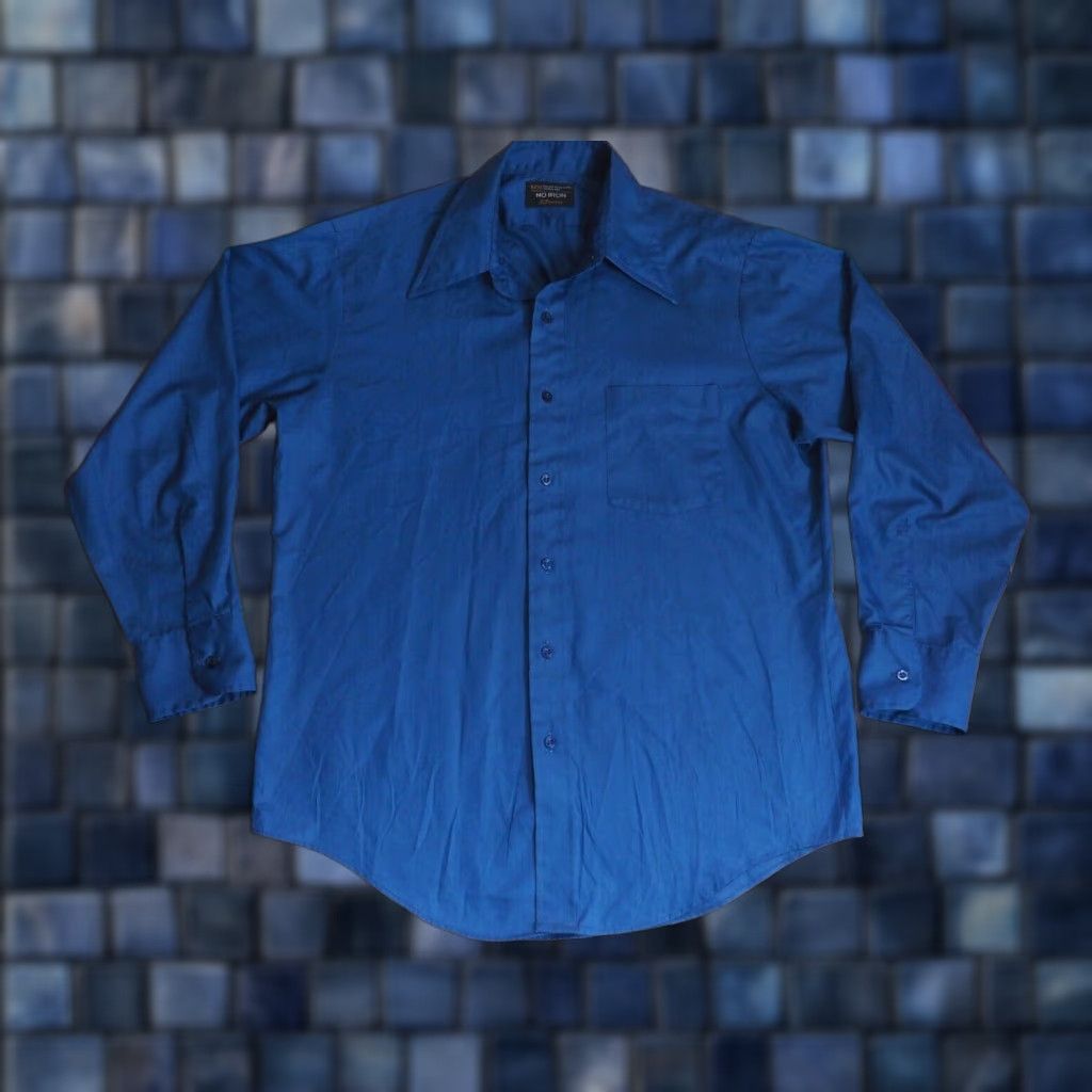 Vintage VTG 70s Night Blue Polycotton No Iron Button Shirt Montgomery Ward XL Men’s Size US XL / EU 56 / 4 - 1 Thumbnail