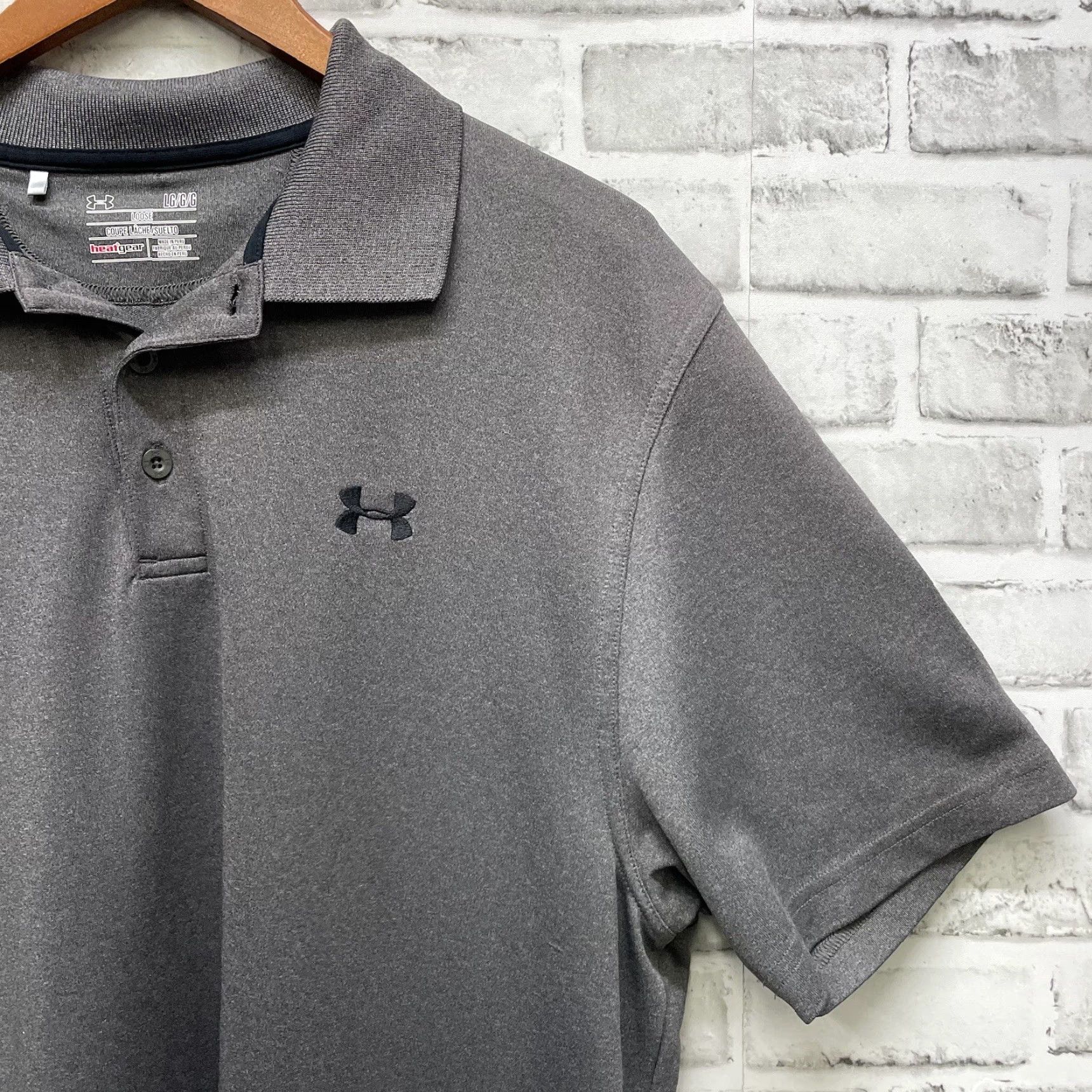 Under Armour Under Armour HeatGear Polo Shirt Mens Size L Gray Polo Shirt Mens L Gray HeatGear Under Armour Women? No, Mens. Size US L / EU 52-54 / 3 - 2 Thumbnail