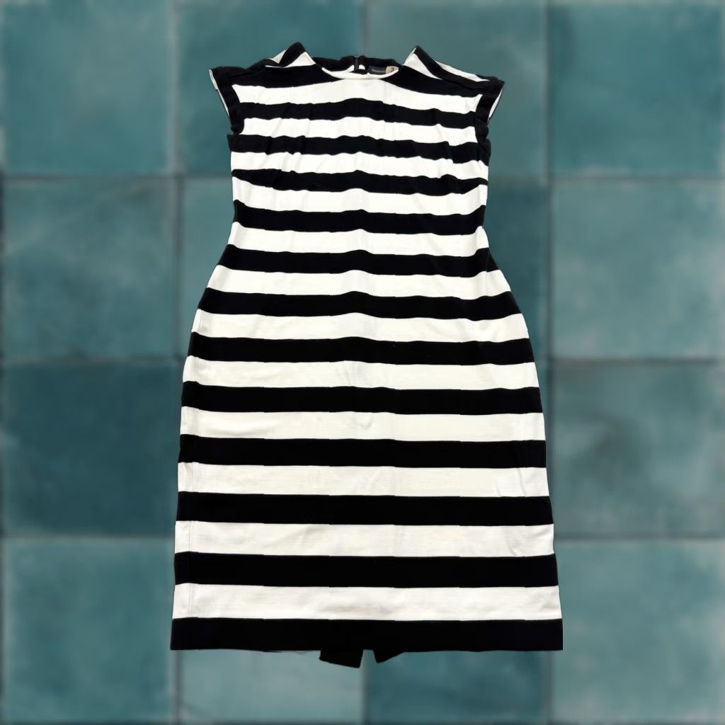 Banana Republic Banana Republic Dress Women Size 12 Knee Length Sheath Black White Striped Cap Sleeve Business Casual Workwear Size XL / US 12-14 / IT 48-50 - 1 Thumbnail