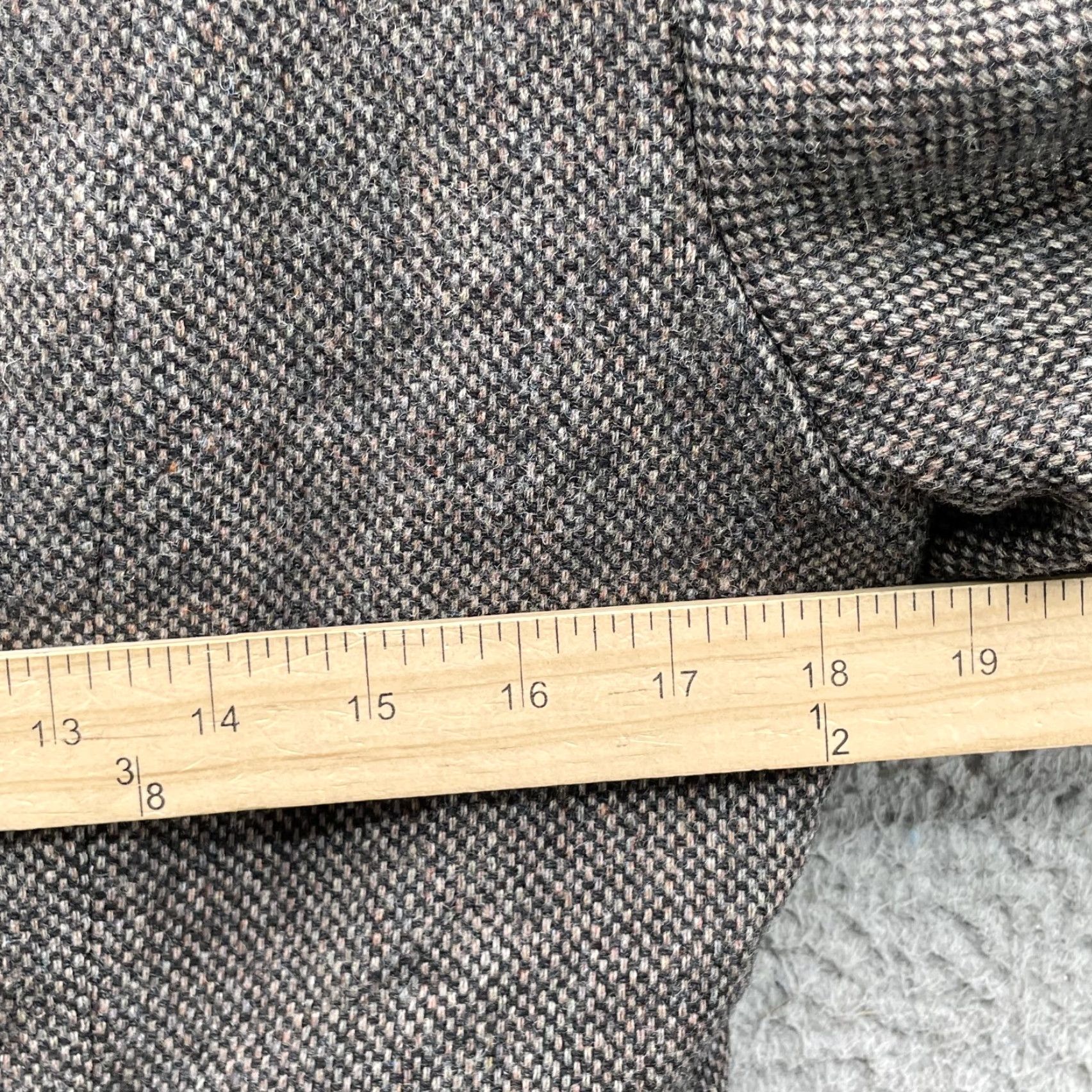 Vintage VINTAGE Pioneer Wear 100% Wool Blazer Jacket Women 10 Corpcore Business USA Made Blazer Women 10 Gray Wool 100% Blazer Jacket Vintage Pioneer Wear Size L / US 10 / IT 46 - 4 Thumbnail