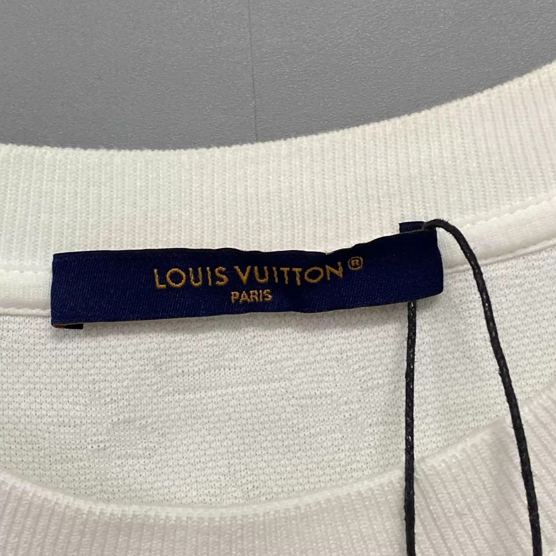 Louis Vuitton LV white pocket short sleeve tee dark all-over print L Size US L / EU 52-54 / 3 - 5 Thumbnail