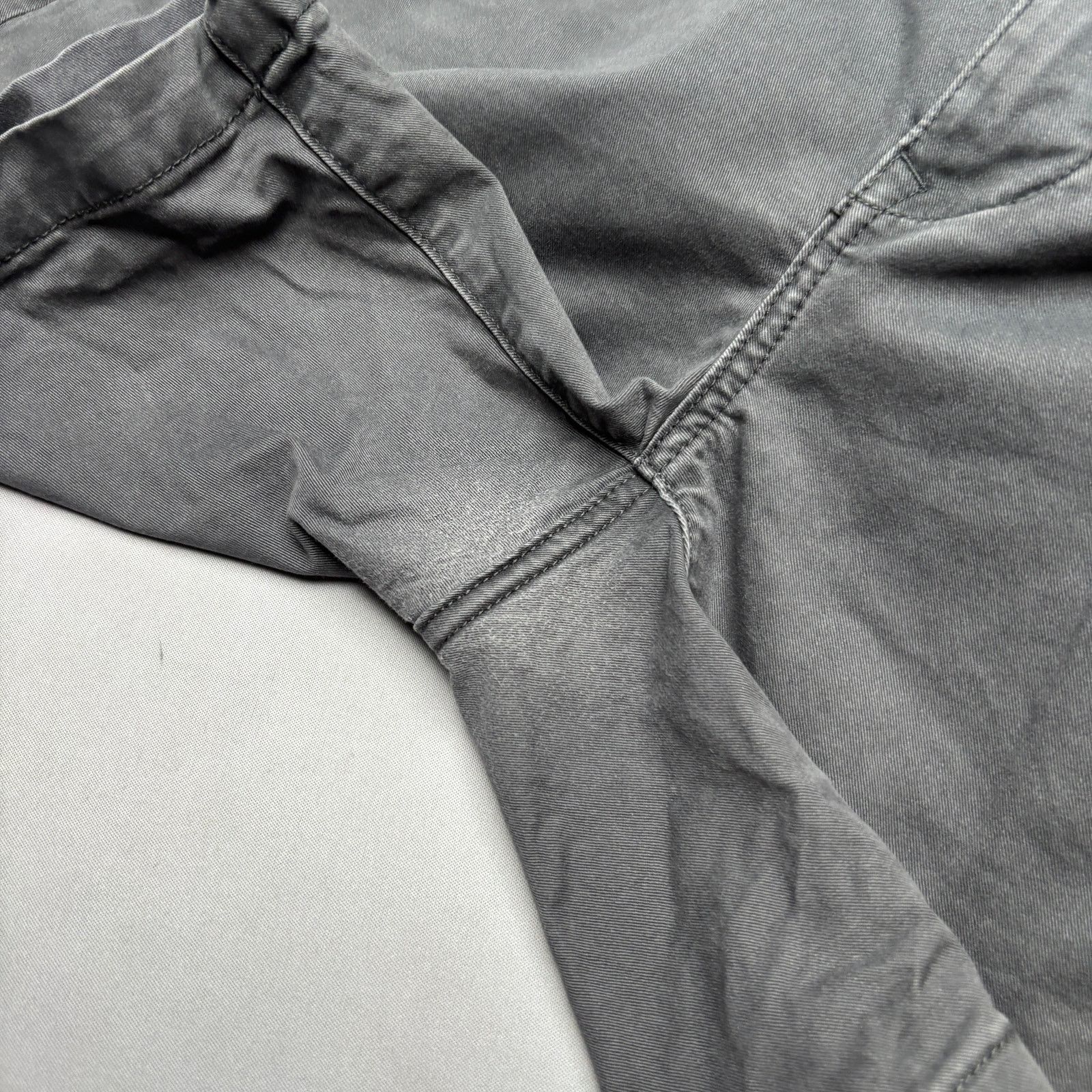 Flint And Tinder Flint and Tinder 365 Chino Shorts 34 Flat Front Workwear Size US 34 / EU 50 - 9 Thumbnail
