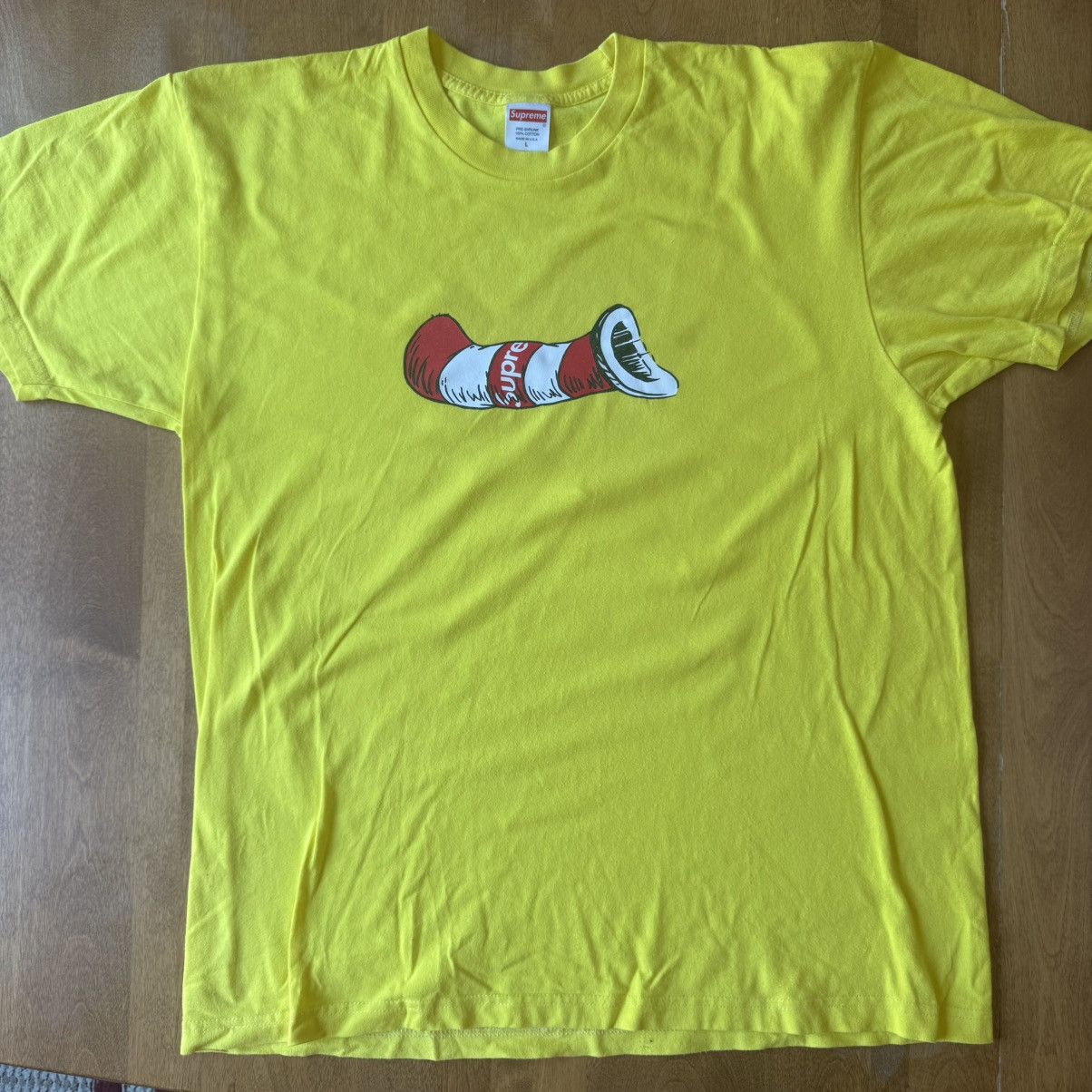q20【人気Lサイズ】シュプリーム☆キャットインザハット　ビックロゴ　Tシャツ Supreme - Cat in the Hat Tee - ParkSIDER