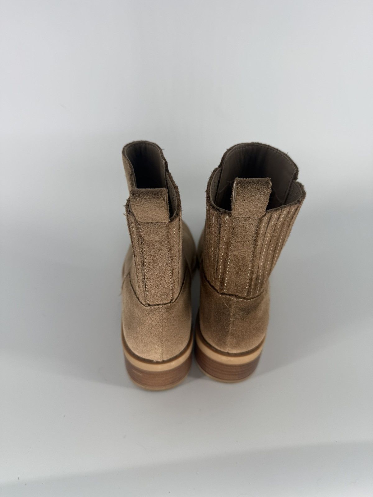 Dolce Vita Dolce Vita Farlin Chelsea Ankle Boots Brown Suede Size 6 M Size US 6 / IT 36 - 4 Thumbnail