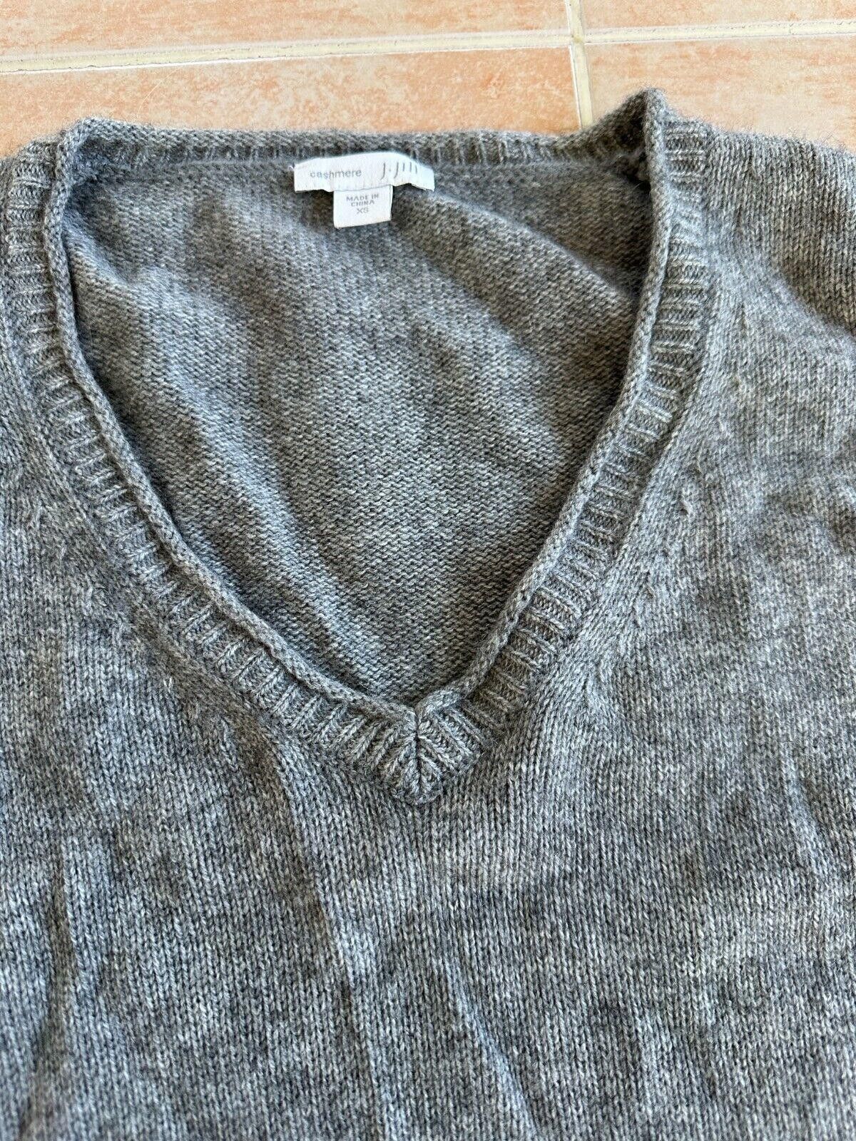 Designer J.Jill 100% cashmere sweater v-neck gray Women size XS Size XS / US 0-2 / IT 36-38 - 4 Thumbnail