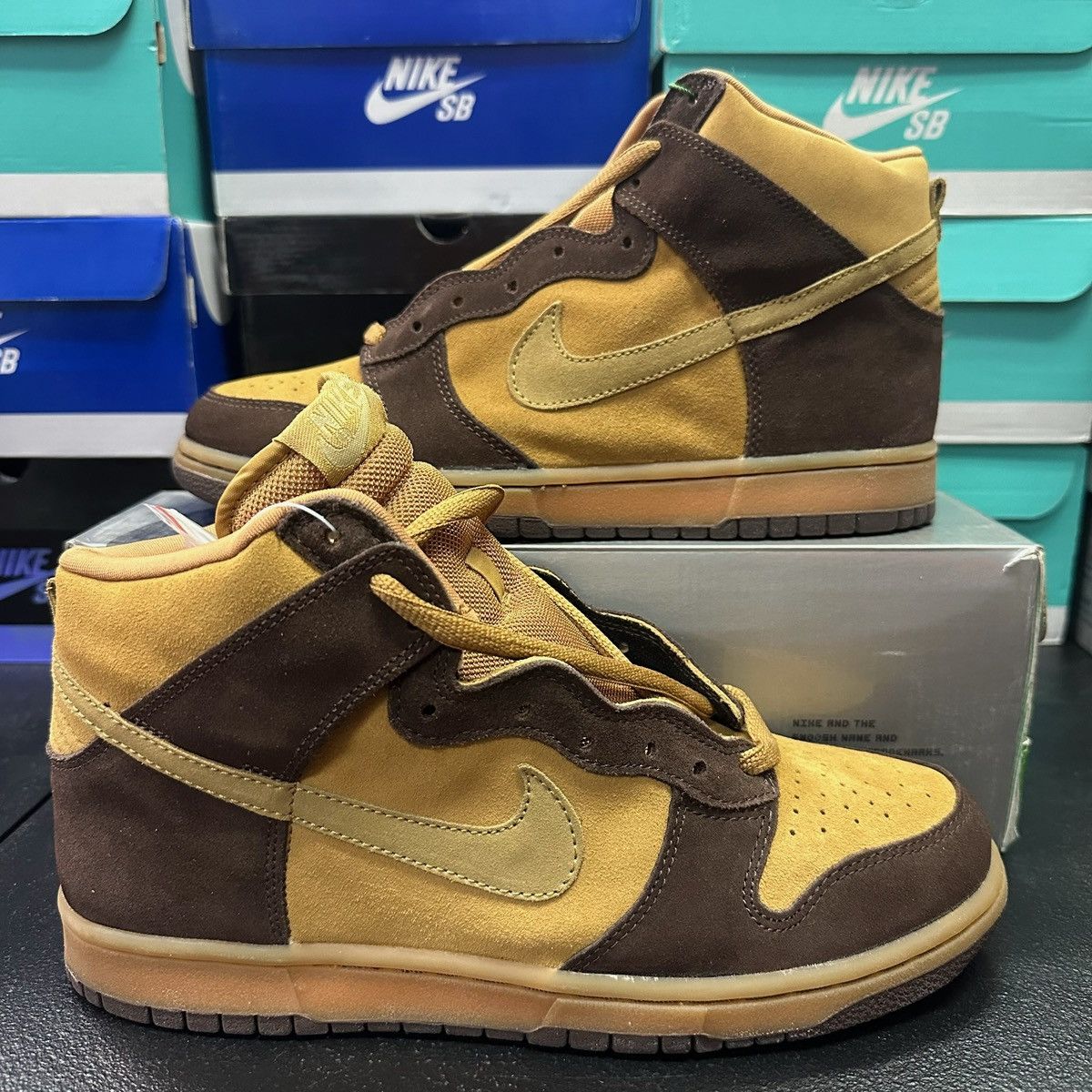 Nike Size 10 - Nike Dunk SB High Brown Pack - 305050-222 Size US 10 / EU 43 - 1 Thumbnail