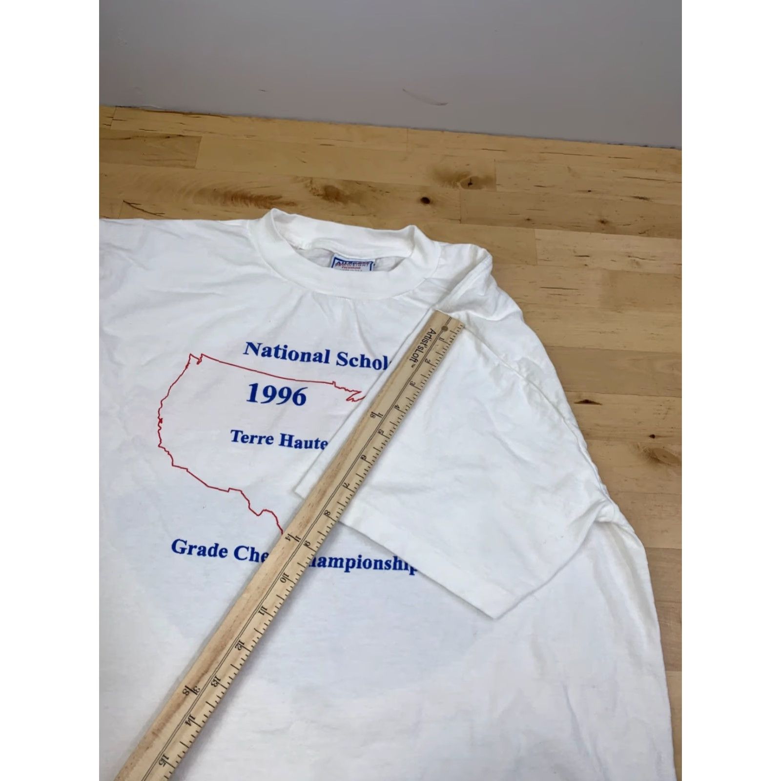 Vintage VINTAGE National Grade Chess Chimpionship Shirt Mens S White 90s Promo All Sport T-Shirt" Size US S / EU 44-46 / 1 - 7 Thumbnail