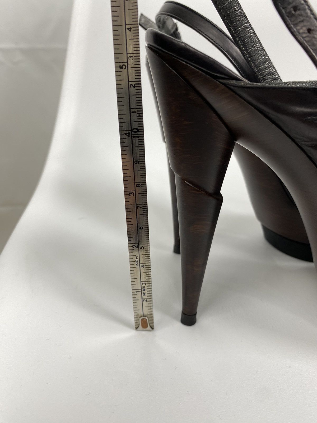 Stuart Weitzman Stuart Weitzman Genuine Leather Sandals Heels size 37 Size US 7 / IT 37 - 11 Thumbnail
