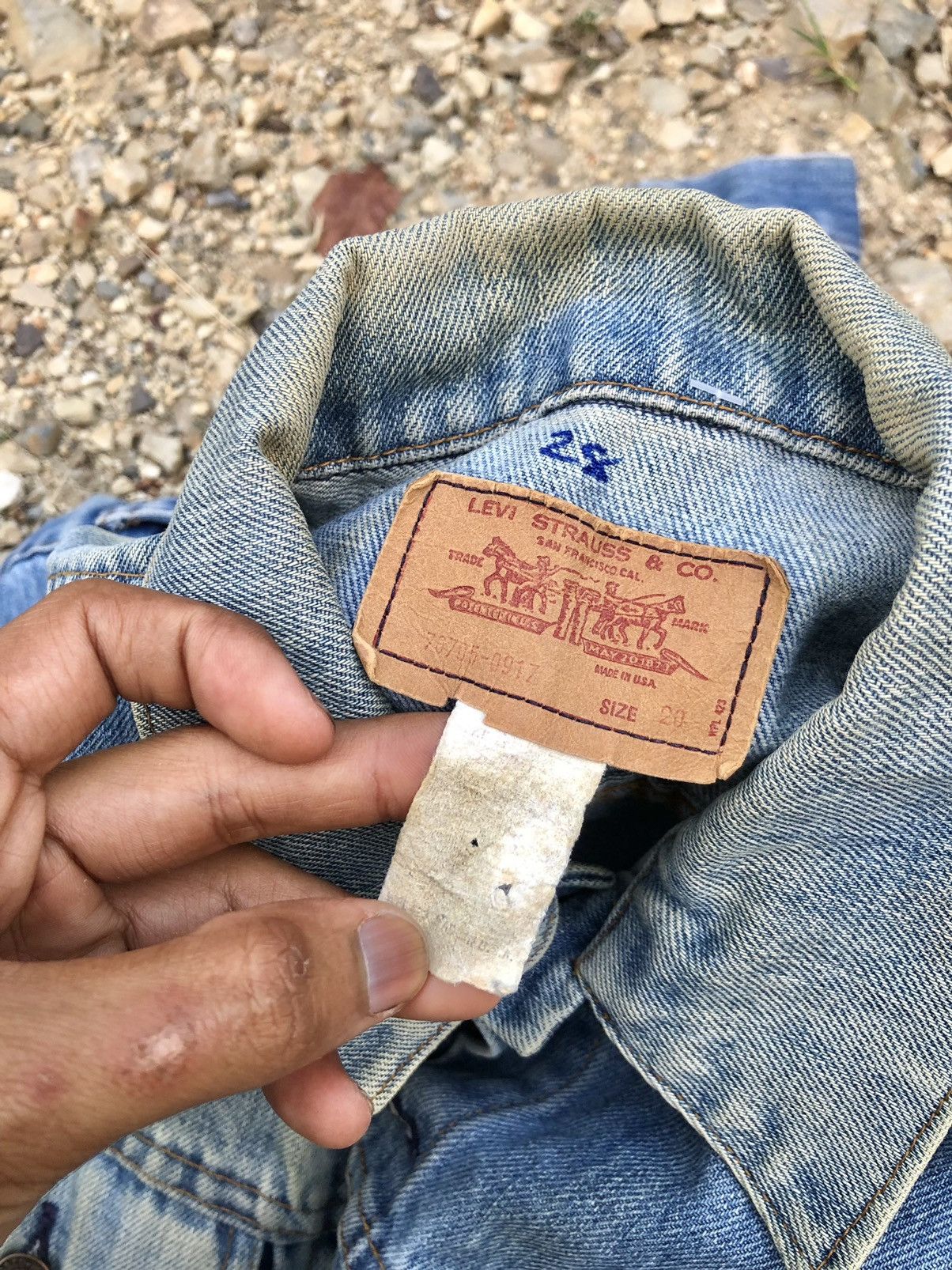 Levi's 80s LEVIS TYPE 3 FADED BLUE JACKET Size US S / EU 44-46 / 1 - 9 Thumbnail