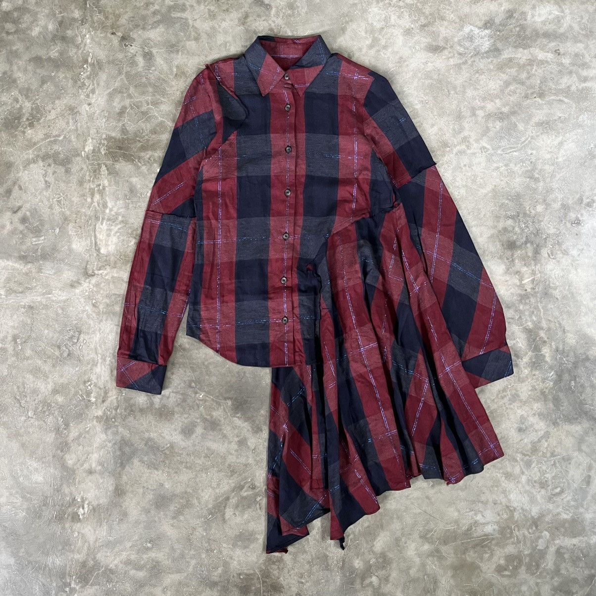 Maison Margiela Maison Margiela Button Asymmetrical Shirt Size S / US 4 / IT 40 - 1 Thumbnail
