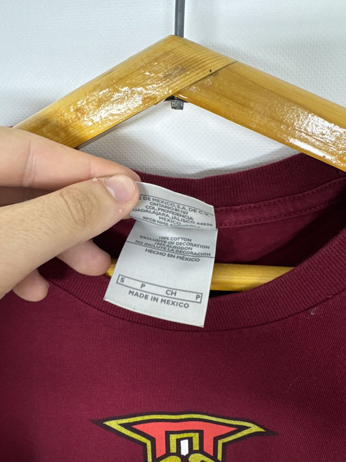 Nike Vintage Y2k Nike Portugal Football Center Swoosh T-shirt Size US S / EU 44-46 / 1 - 12 Thumbnail