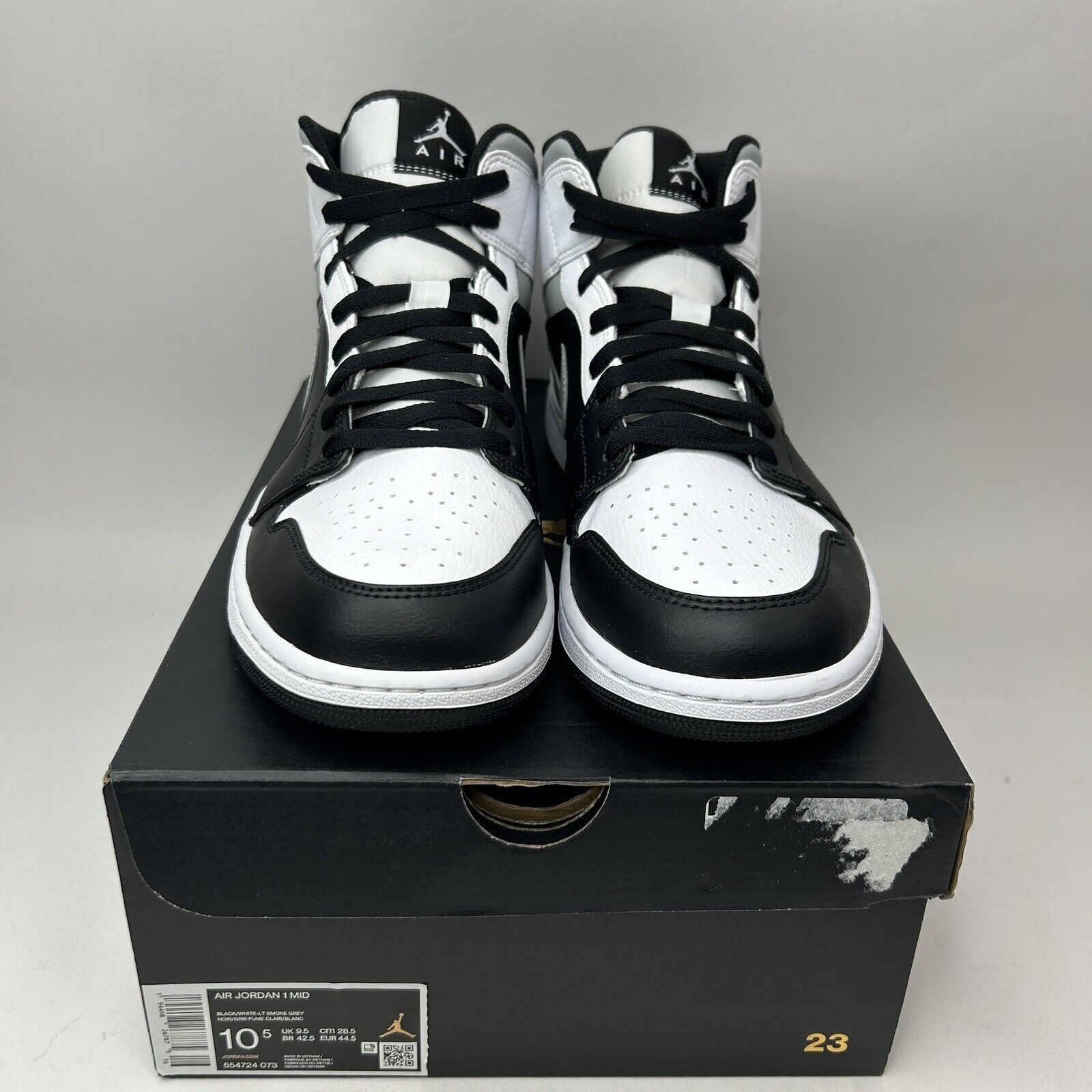 Jordan Brand Nike Air Jordan 1 Mid Retro “White Shadow/Light Smoke Grey” Size US 10.5 / EU 43-44 - 2 Thumbnail
