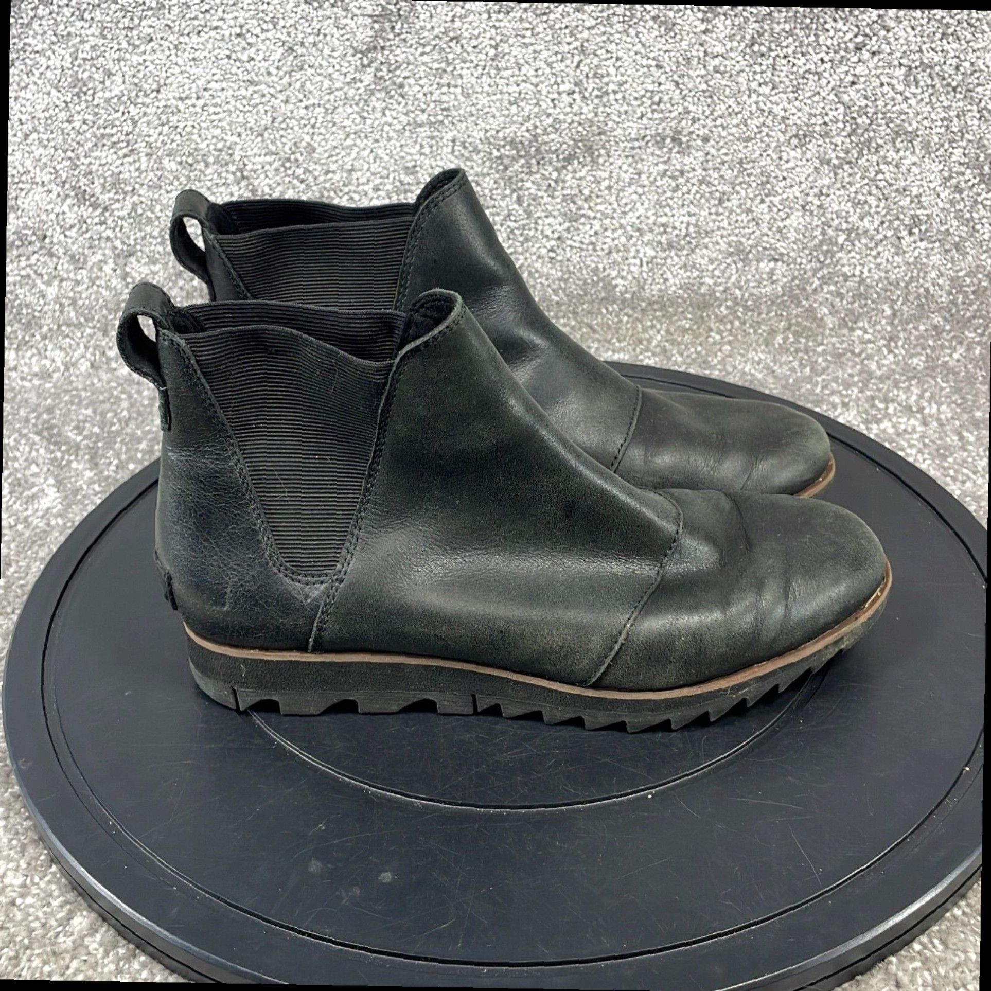 Sorel Harlow Black Leather Ankle Boots for Women in Size 7.5 with Classic Chelsea Style and Easy Pull On Design Grailed