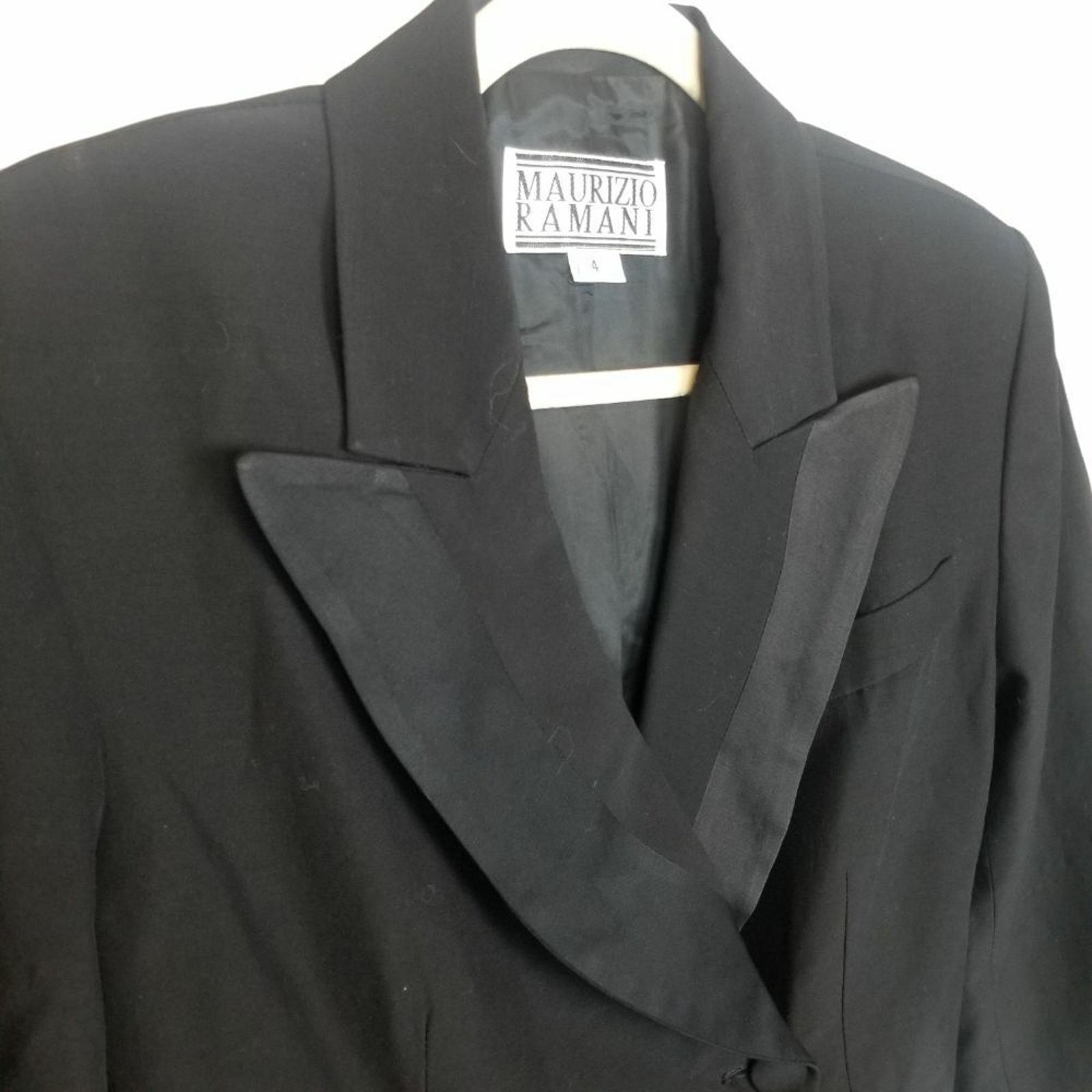 Vintage Vintage Maurizio Ramani Womens Wool Blazer Satin Lapel Sz 4 Size S / US 4 / IT 40 - 5 Thumbnail