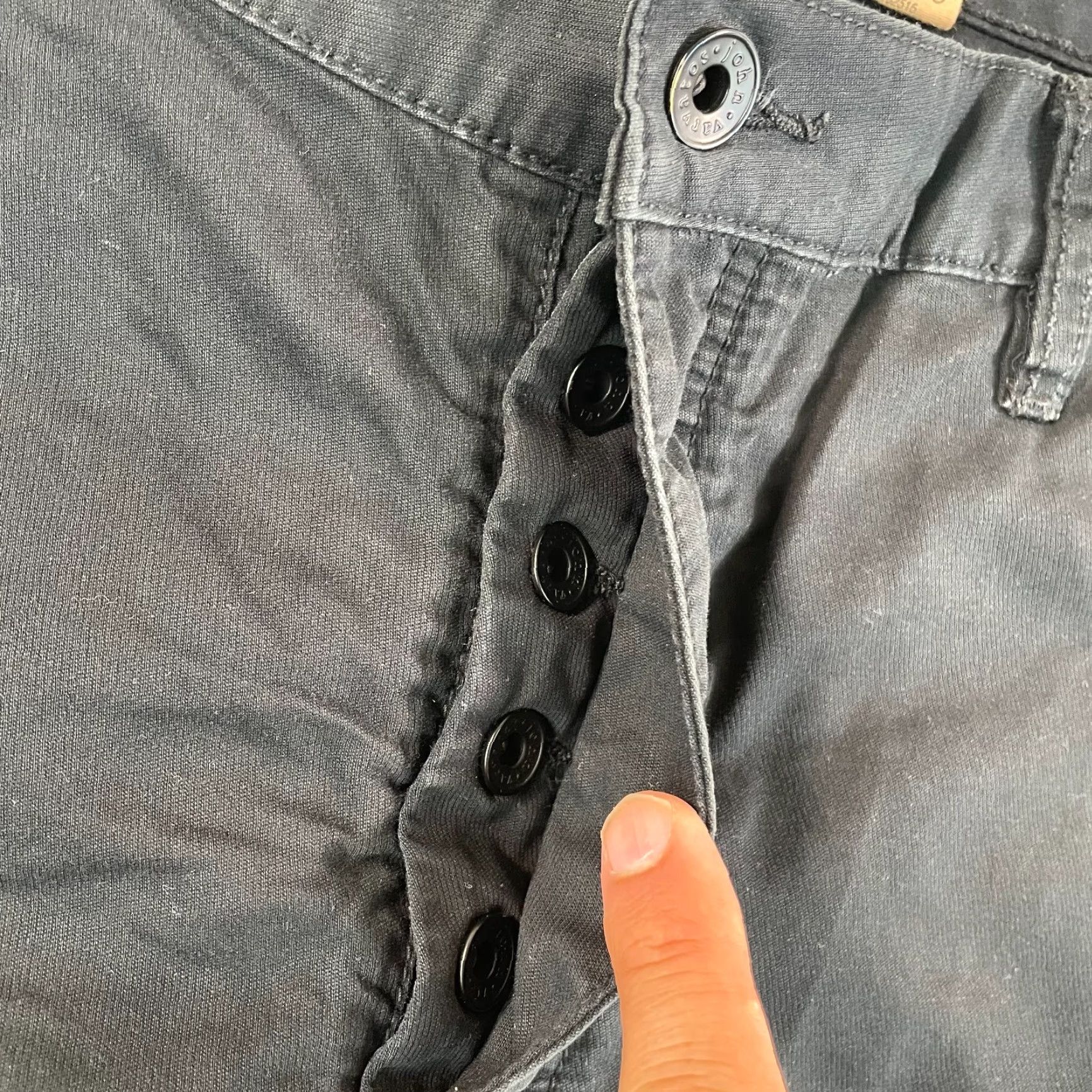 John Varvatos John Varvatos Cargo Pants Men 36x33 Black Zip Pockets Straight Leg USA Size US 36 / EU 52 - 3 Thumbnail