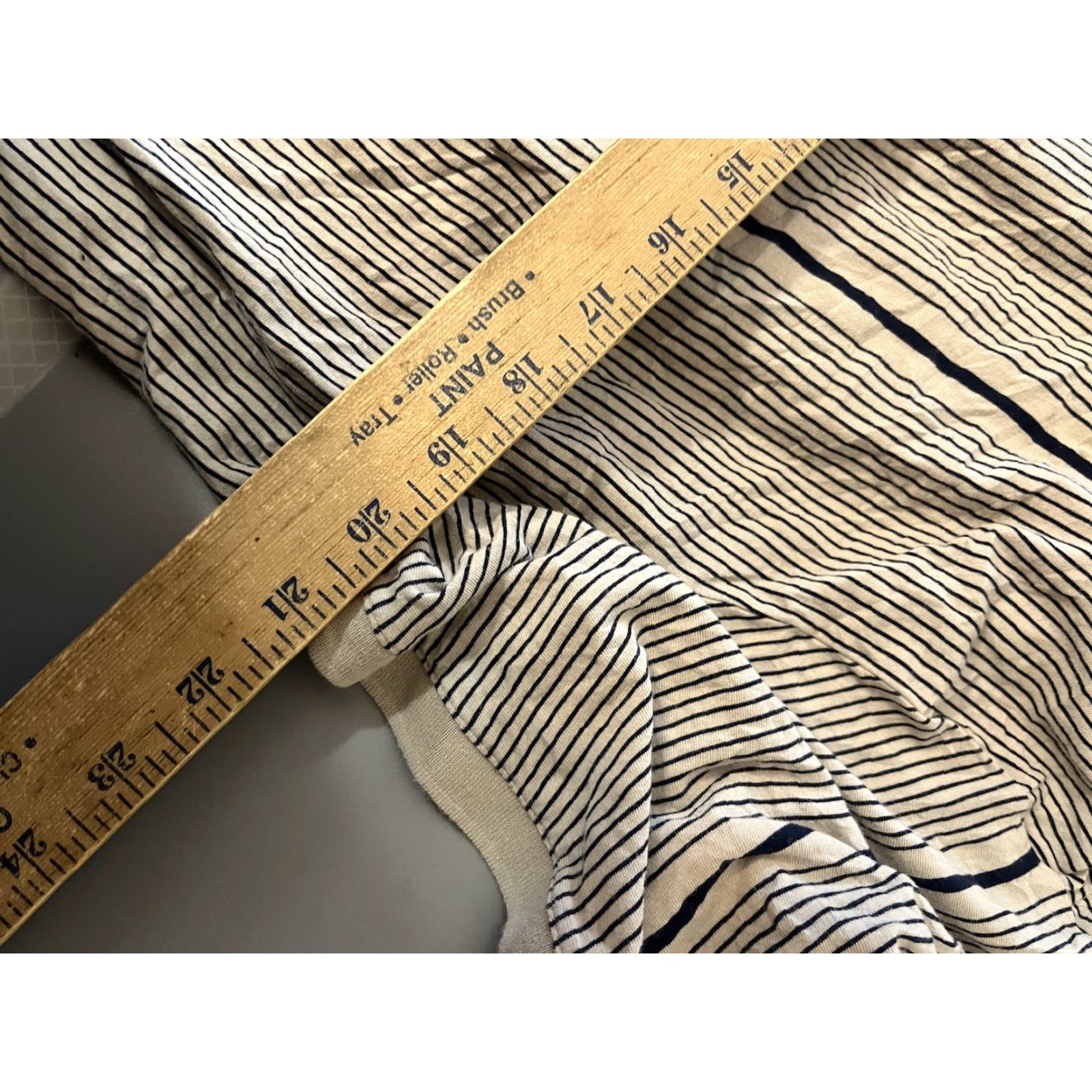Express Express Polo Shirt Mens XL Brown Striped Pima Short Sleeve 1/4 Zip Beige Cotton 100% Regular Size US XL / EU 56 / 4 - 5 Thumbnail