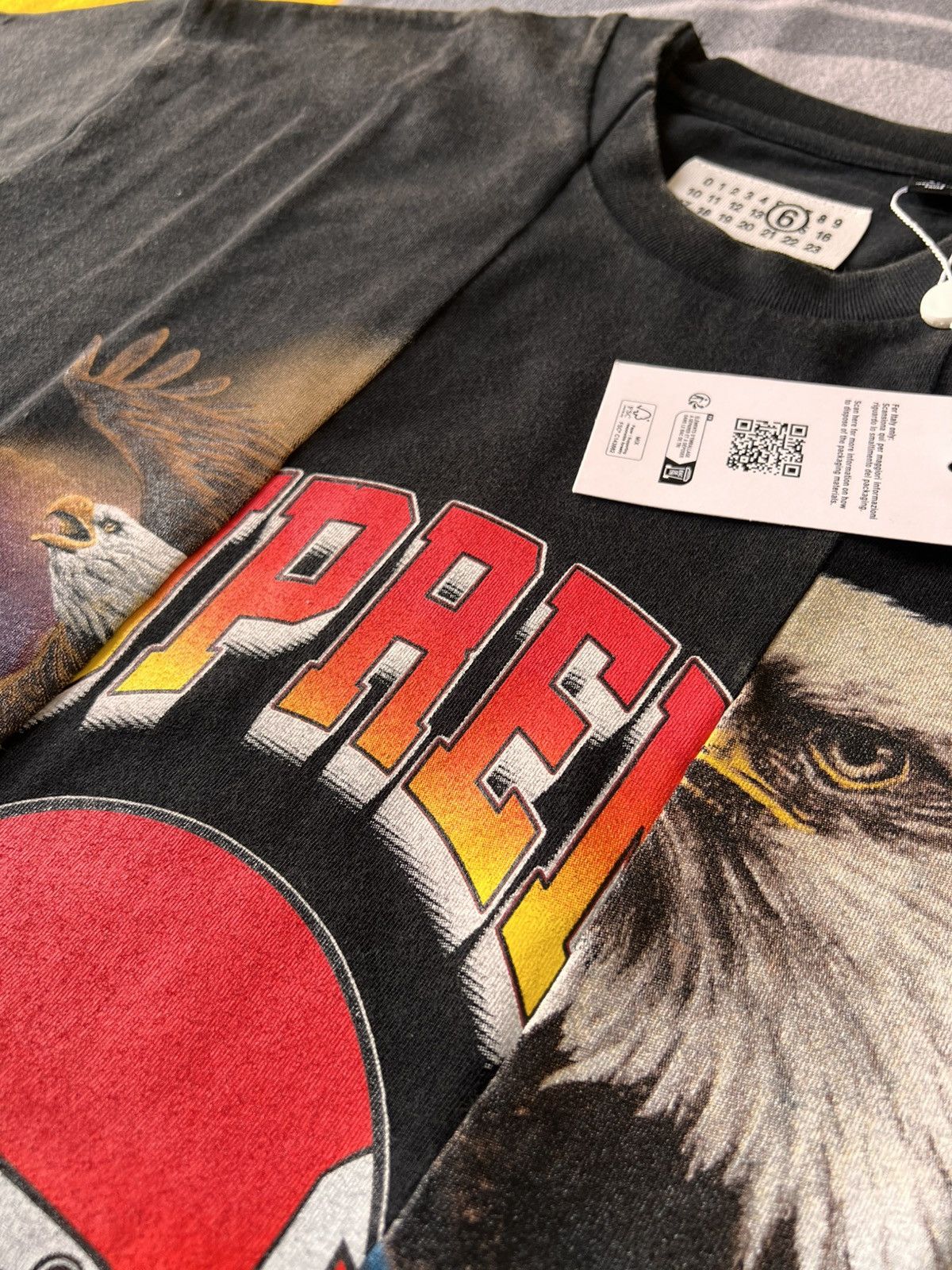 Maison Margiela × Supreme XL Supreme x MM6 Maison Margiela Split Graphic Top black red Size US XL / EU 56 / 4 - 11 Thumbnail